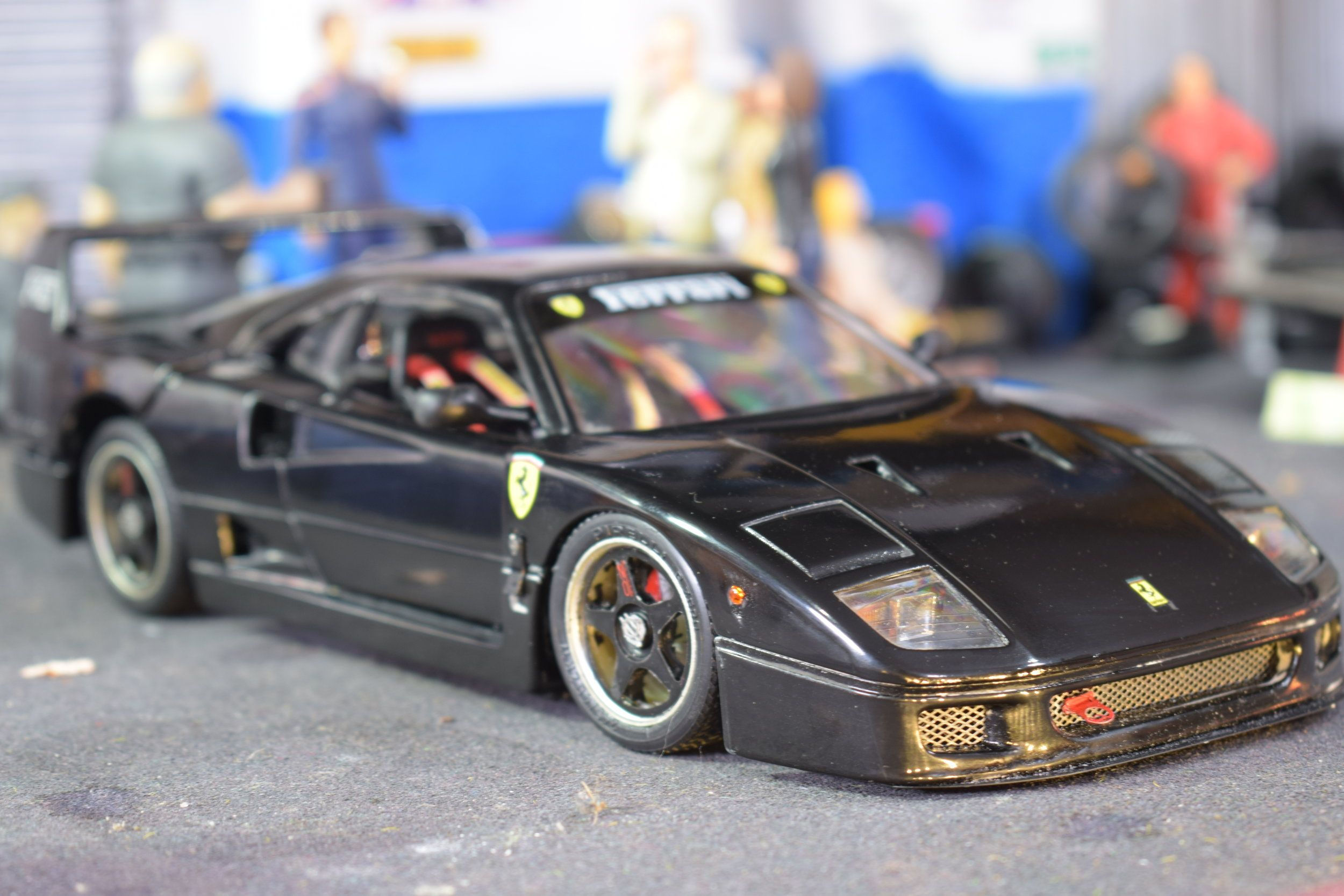 Wallpaper #T3SCwI4B_8f4nGFaDW2T46 Ferrari F40 Modified Tuning 118 Scale Model Cs Diecast Tuning