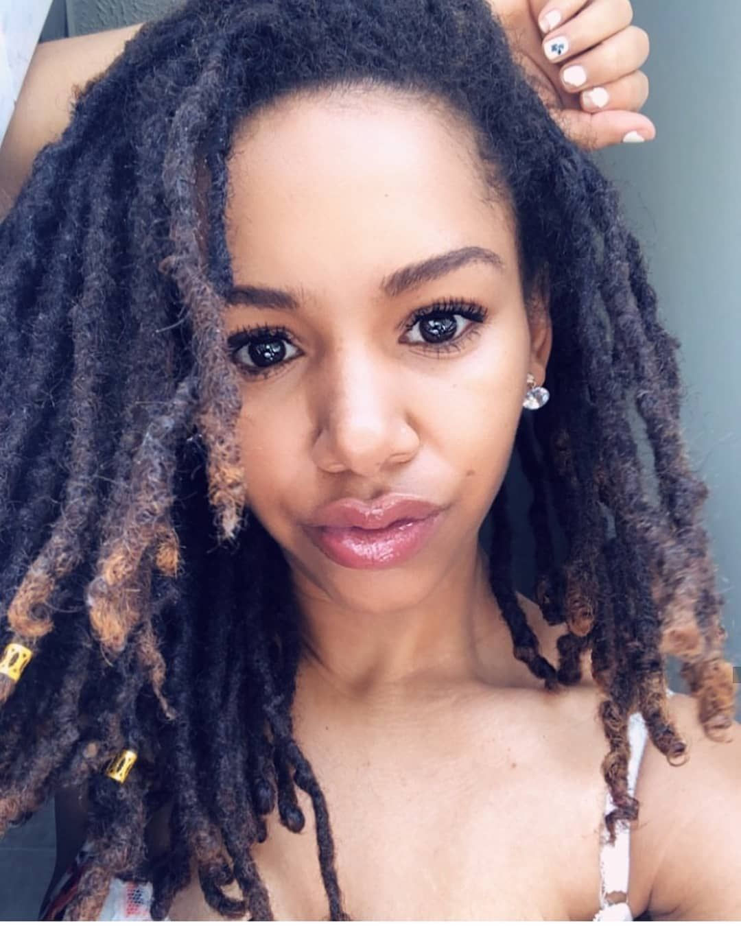Wallpaper #1WhoJJMBSpphPi3-ETjA213 Locd Not Bound on Instagram Freed Locs and a Little Bit of Lip Gloss