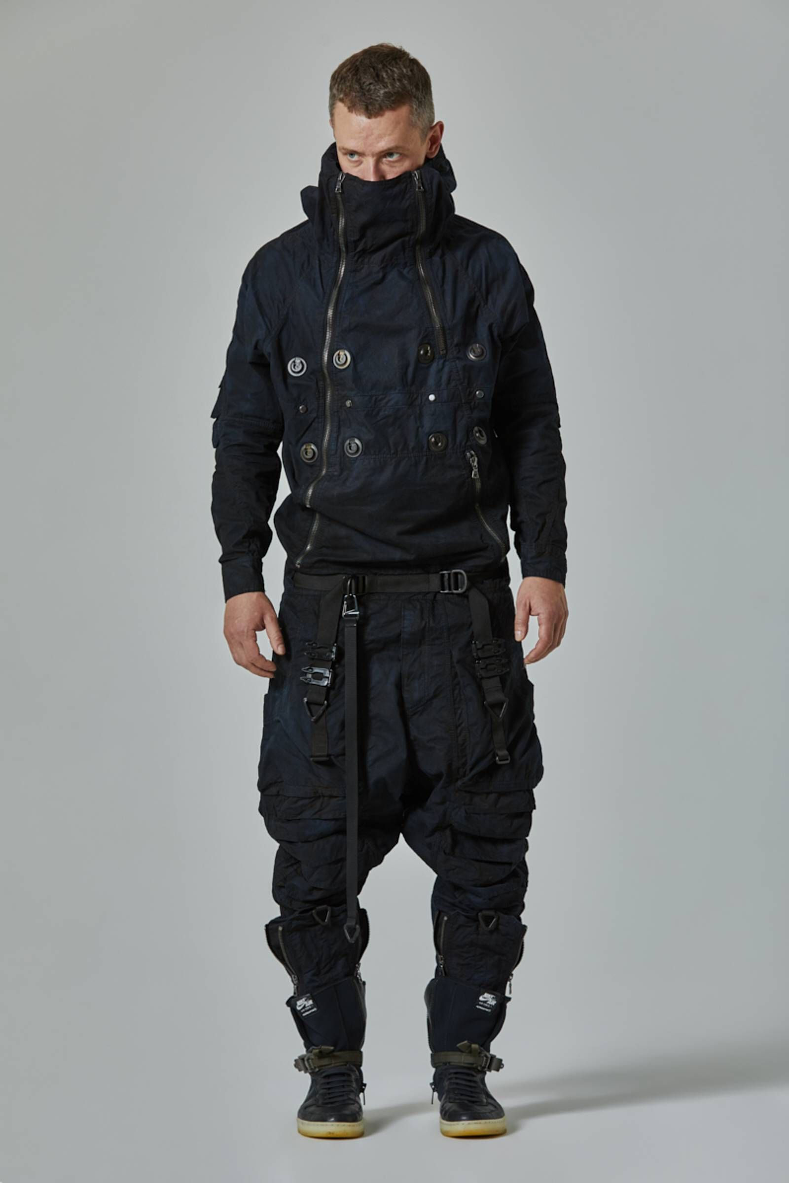 Wallpaper #H33D8Y4Bnwiau_P6YAqd19 Cloudburst Stoker2001 Grailed Cyberpunk Clothes Futuristic