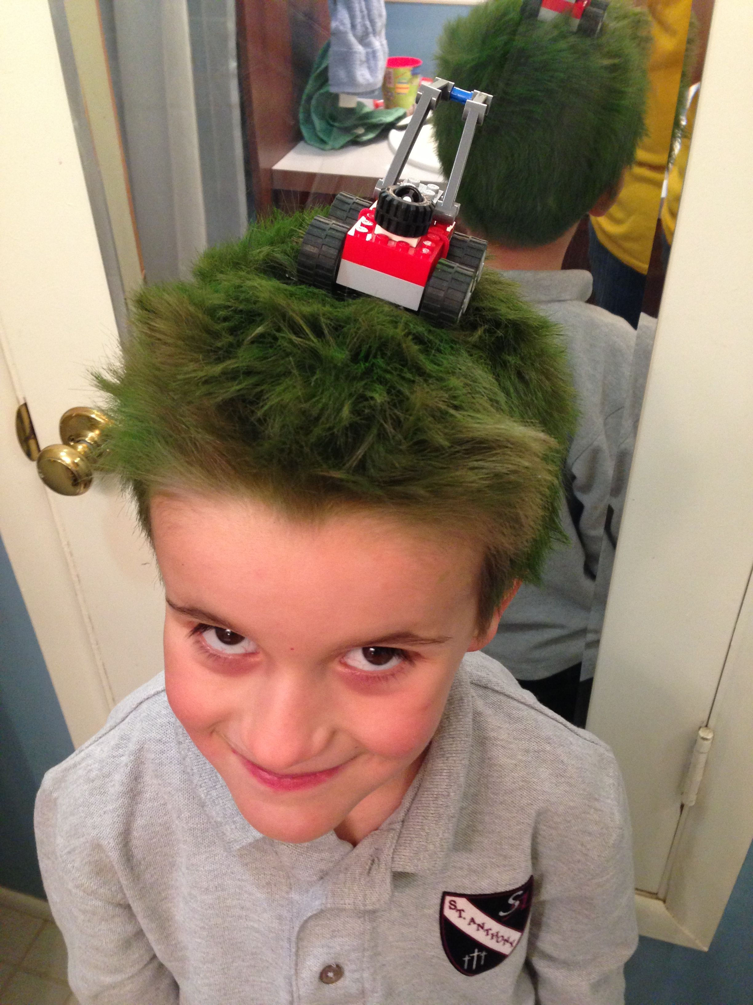 Wallpaper #aYcGMpMBPAdmKxa2yGN6164 Crazy Hair Day Lego Made Lawn Mower Trimming the Grass Winner Winner