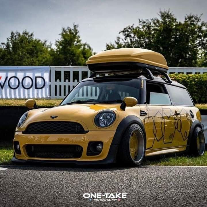 Wallpaper #FLhQ3JIBJvJKYCmEY_sK448 Yellow Mini Cooper Clubman with Surfboard