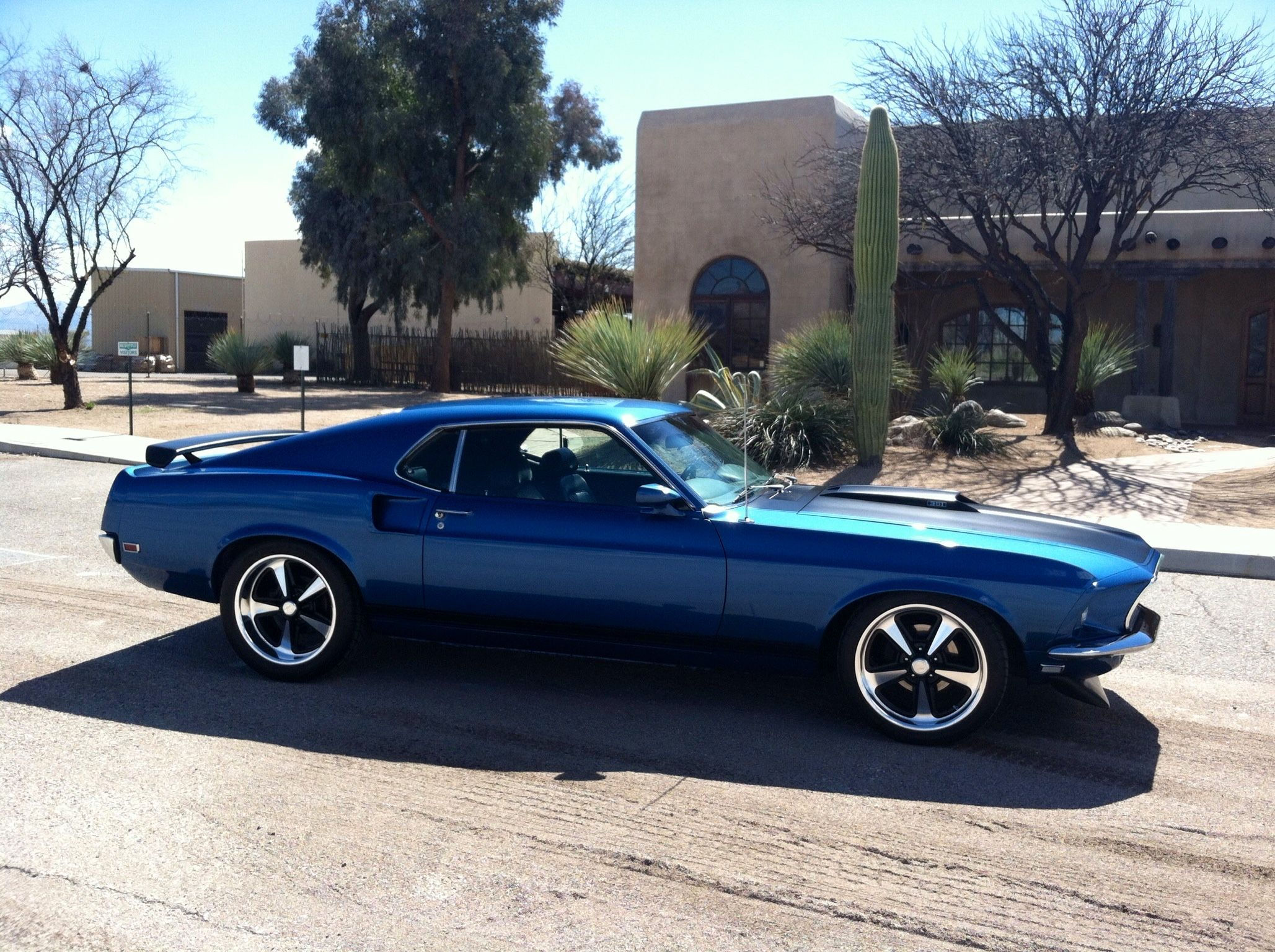 Wallpaper #cNtlMpMB3oUMxGFSMj2r312 Looks Good with 18 Inch Wheels and Lowered American Muscle Mustang