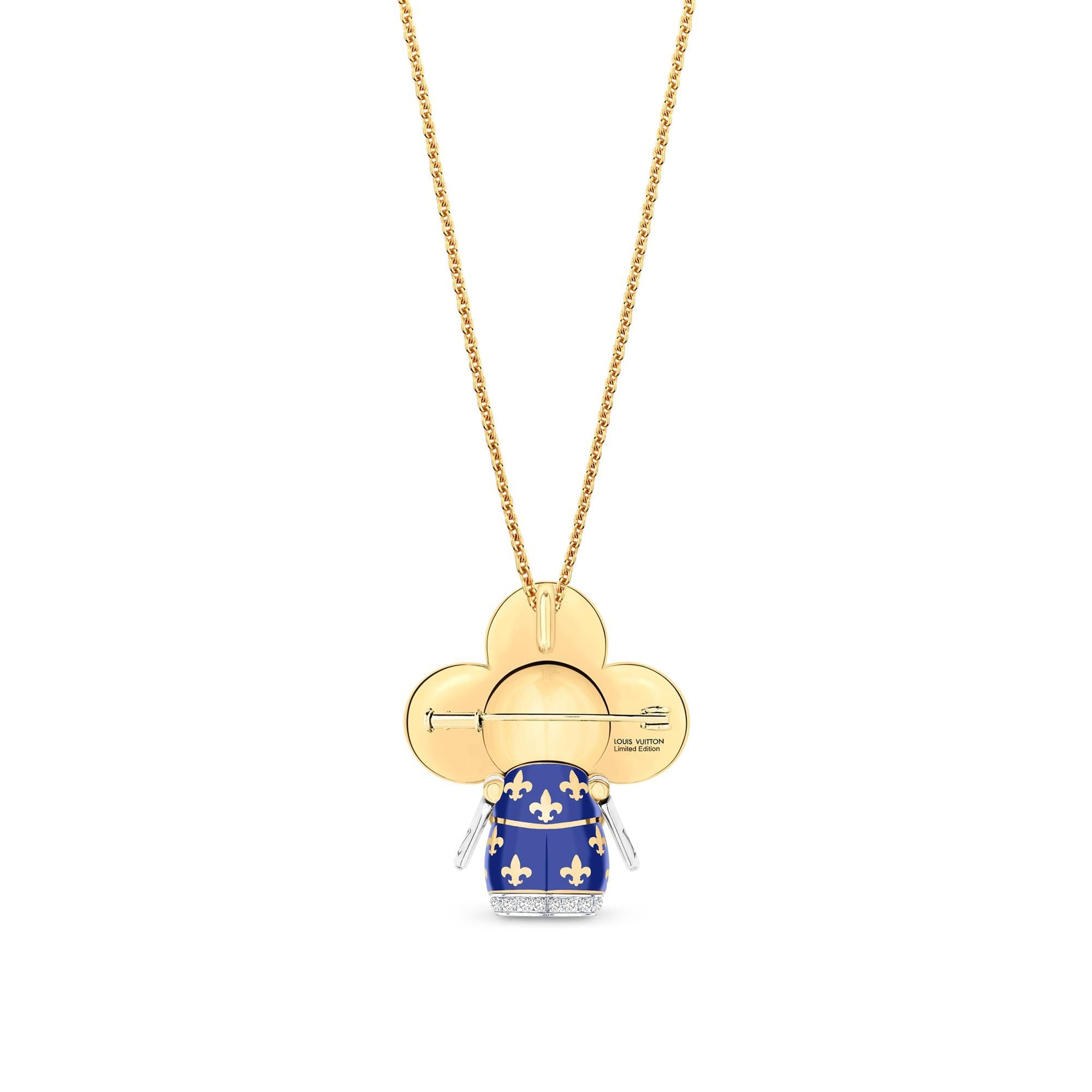 Wallpaper #UmfG5ZIBSpphPi3-tDHV380 Products by Louis Vuitton Vivienne Royal Pendant Yellow Gold White