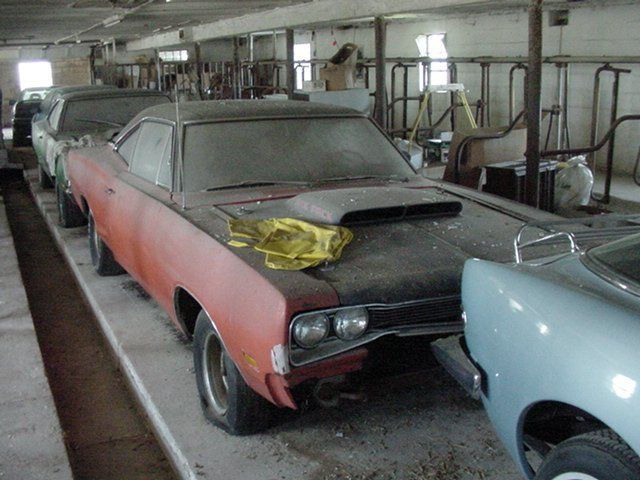 Wallpaper #Fbgc3JIBJvJKYCmET_q932 Mopar Page 151 Barn Finds Classic Cars Barn Find Cars Car Barn