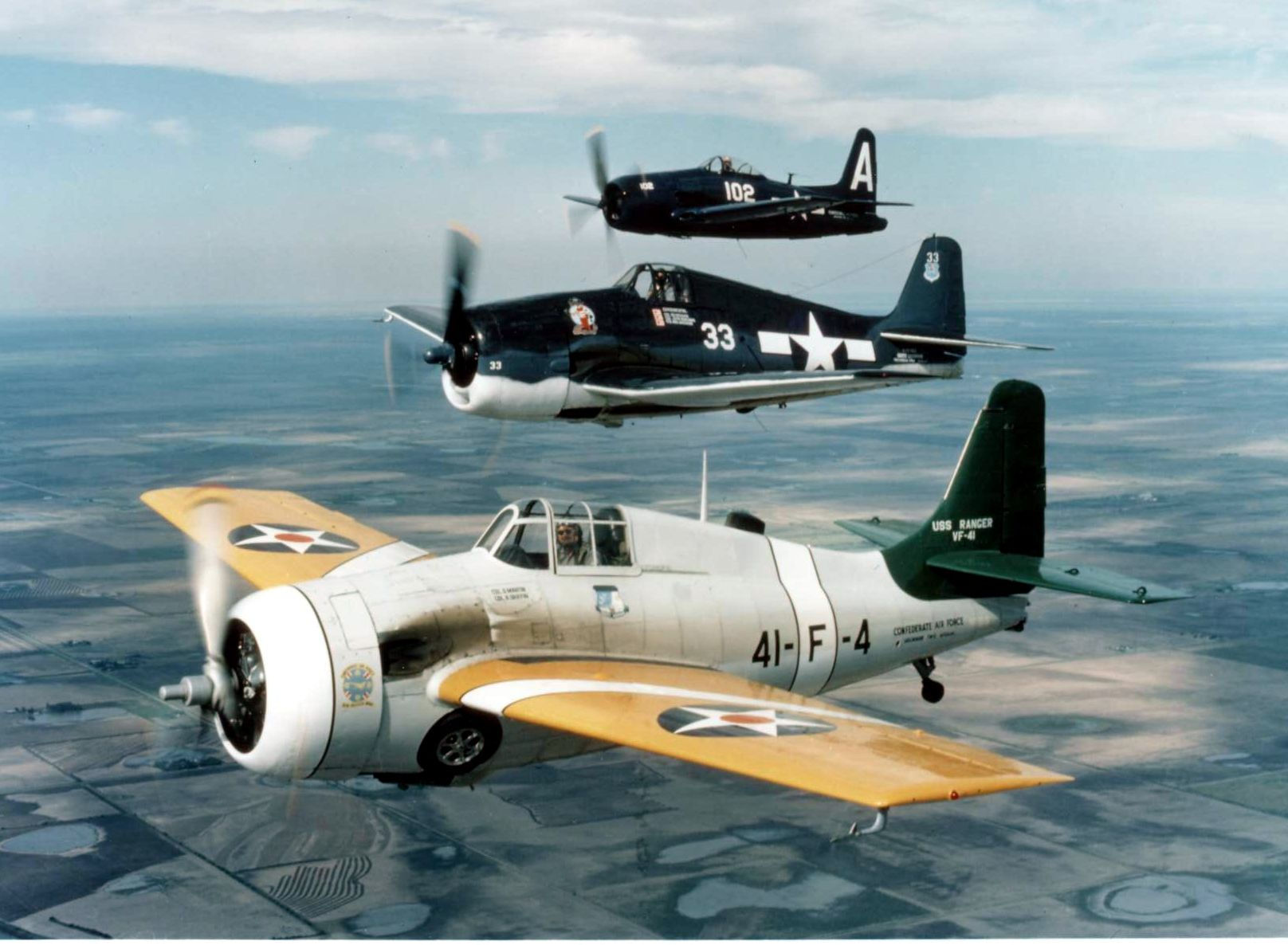 Wallpaper #i2f7CZMBSpphPi3-v9Lt258 Fm Wildcat F6f Hellcat and F8f Bearcat Warbirds in Flight Aircraft