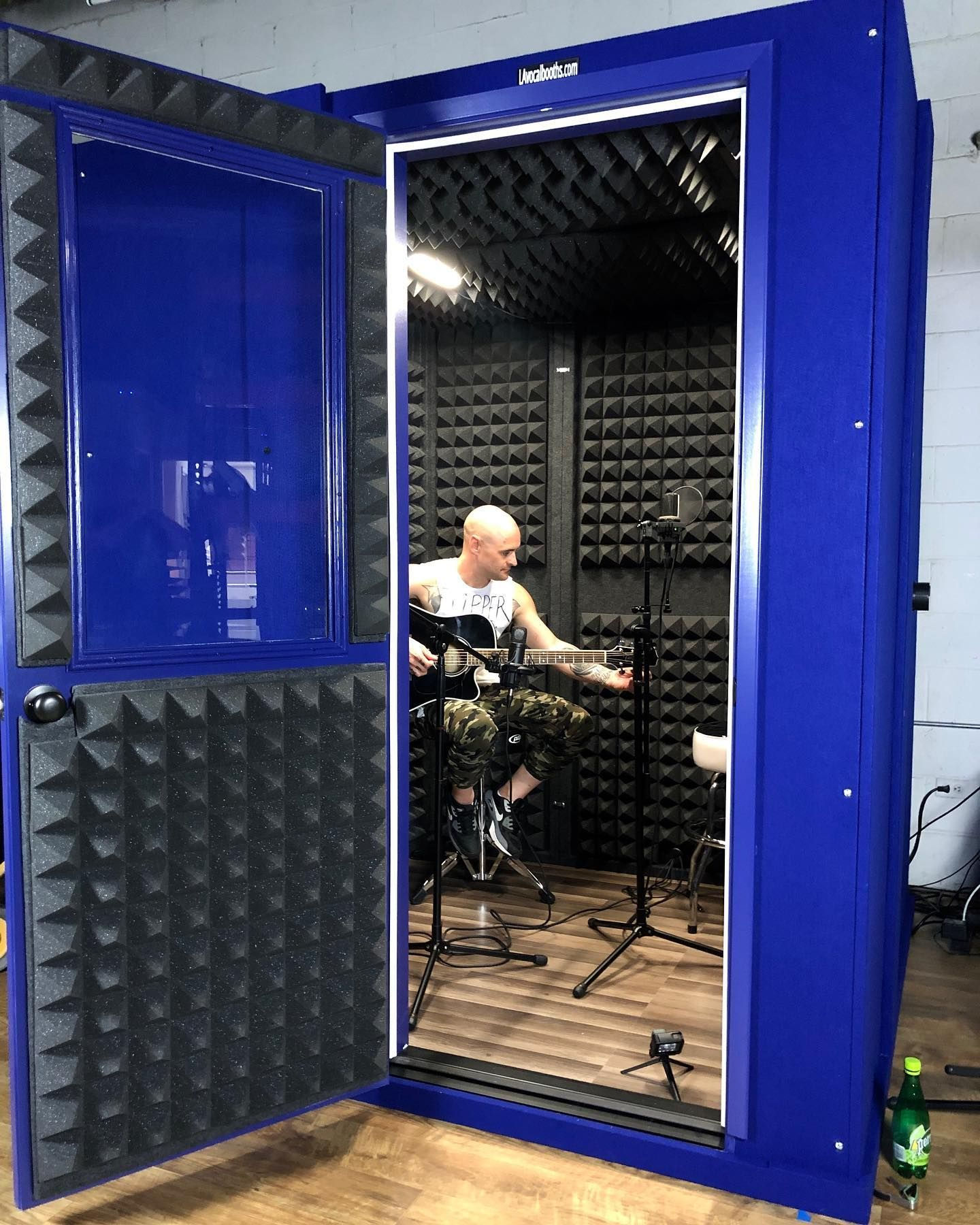 Wallpaper #OmijFpMBSpphPi3-0gzx120 Custom Vocal Booths for Musicians Recording Artists Music Studio