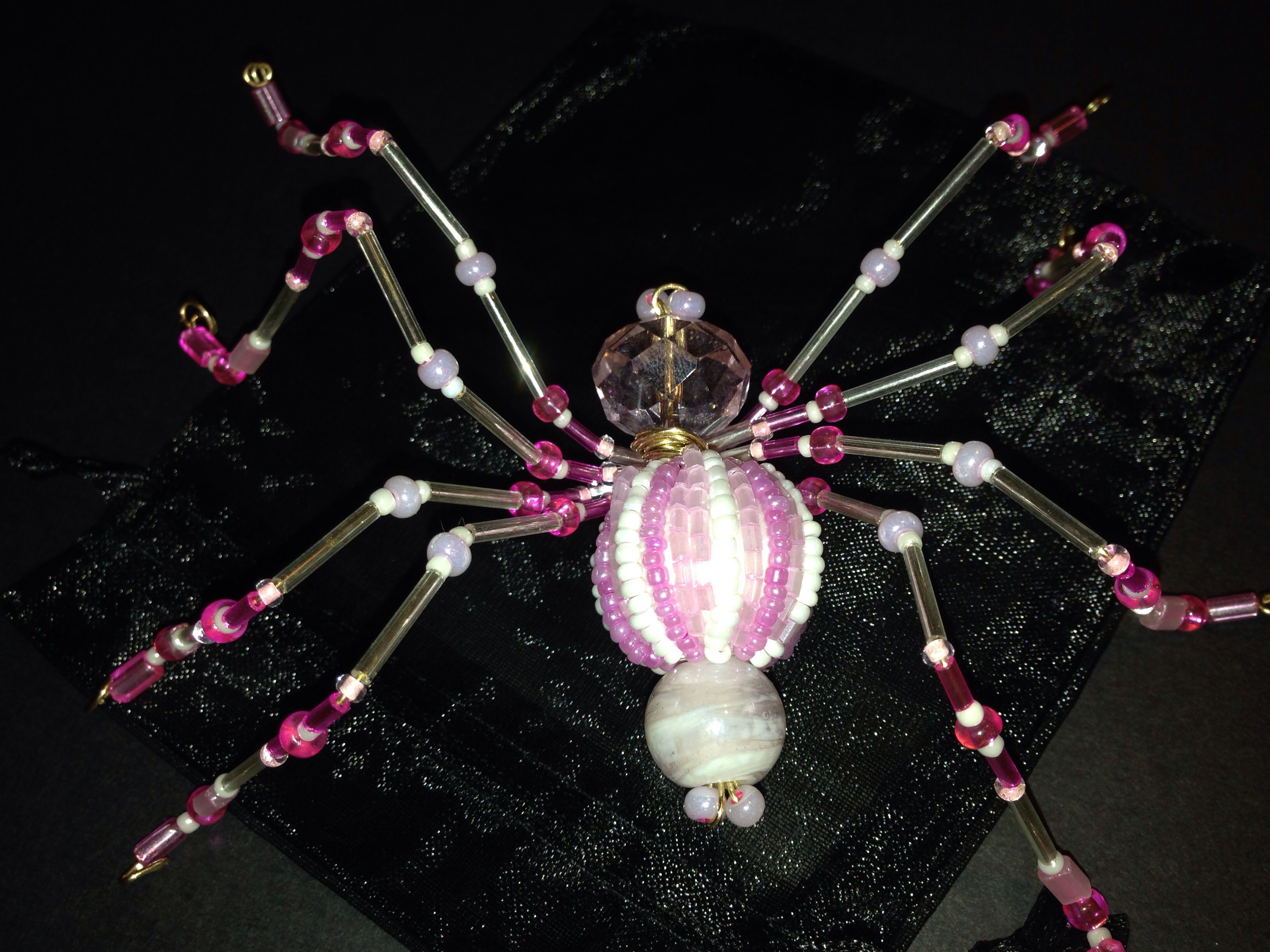 Wallpaper #-vQcOpMBKFX8bn3rt3dJ153 Pink Spider Was a Commissioned Peice but Sooo Cute Beaded Spiders