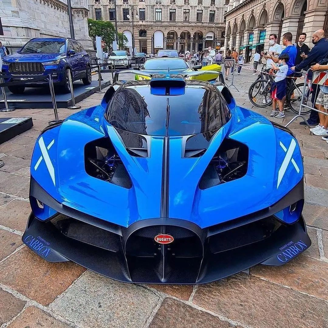Wallpaper #LmhFGZMBSpphPi3-hRYl212 Bugattiofficial on Instagram Follow Me at Bugattimoto What Do