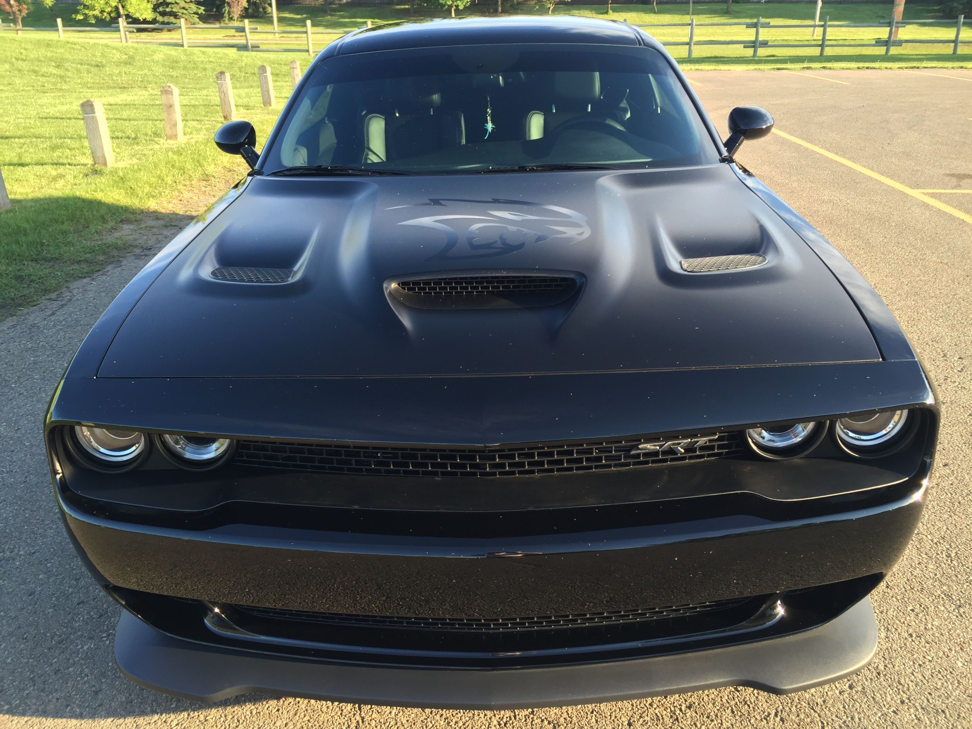 Wallpaper #BZ-aWJMBcUVgGJNo97Ey117 This Hellcat Challenger is Sporting an Awesome Custom Hood Decal Fca