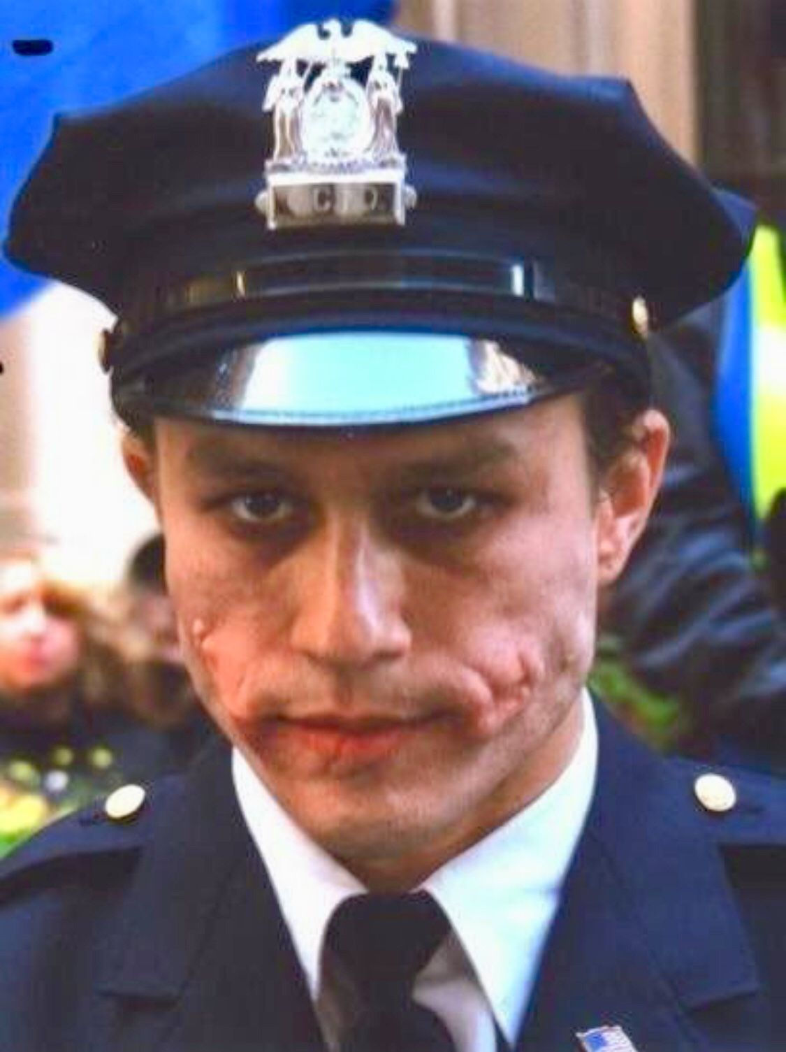 Wallpaper #9HfcJZMB-pgBXx60v588292 Heath Ledger Test Photo with Joker Prosthetics but No Makeup 2007