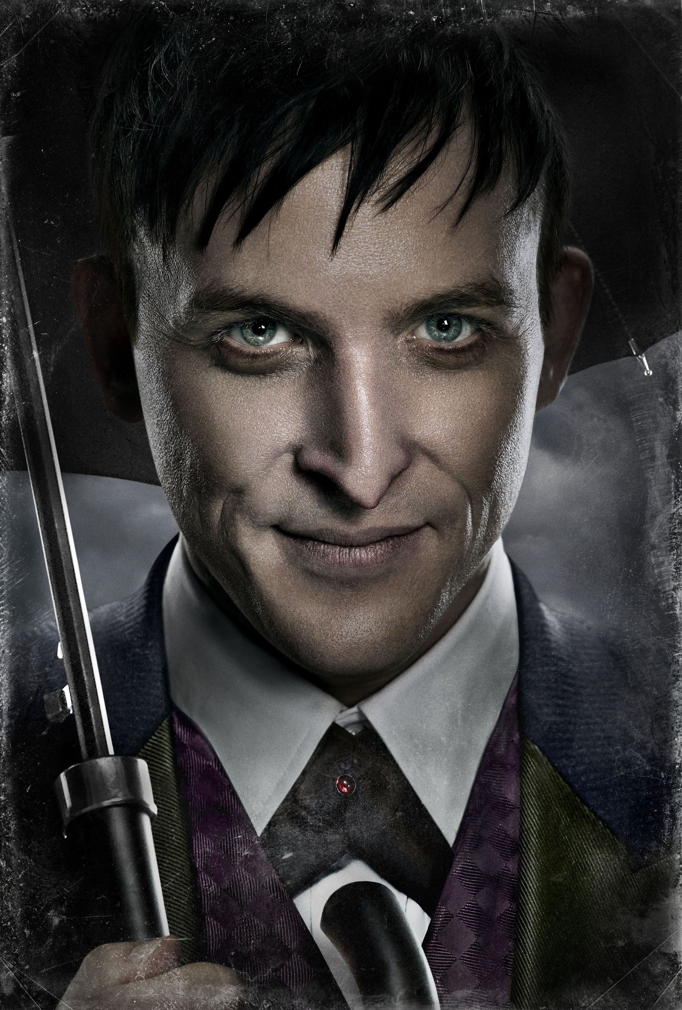 Wallpaper #c3279I4Bnwiau_P68RDK10 Robin Lord Taylor as Oswald Cobblepot in Gotham Gotham Batman