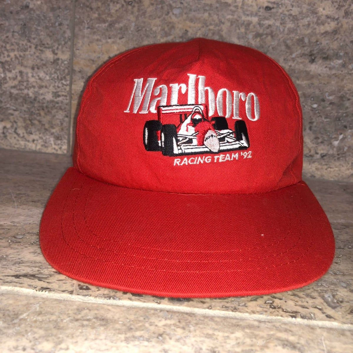 Wallpaper #PmfbDpMBSpphPi3-3OwJ25 Vintage Marlboro Racing F1 Snapback Hat on Mercari Marlboro Hat