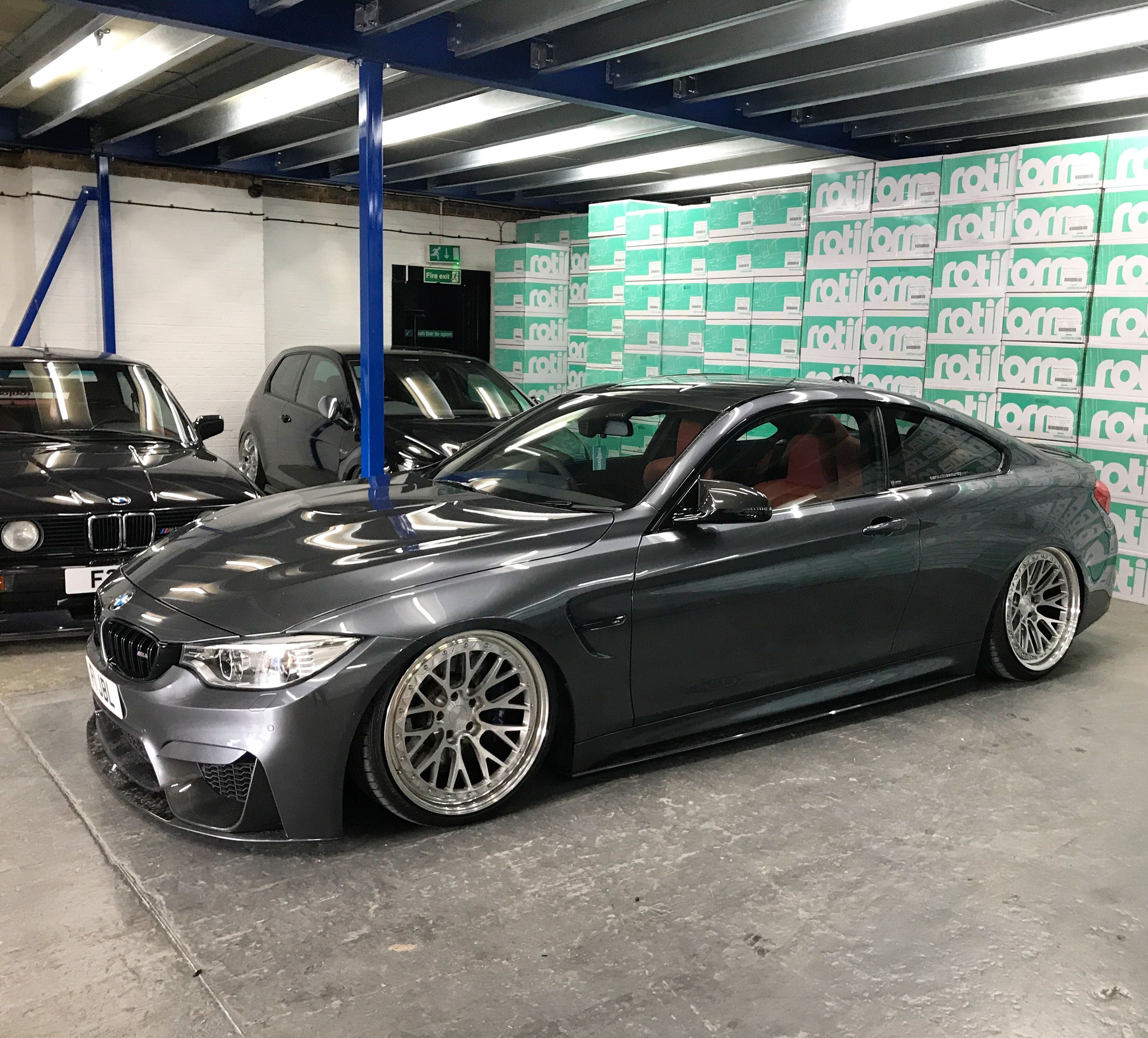 Wallpaper #FUVDkY4B7YBJg1BVC55056 BMW M4 on Airlift Performance 3h Suspension and 20 Forged Rotiform Lsr