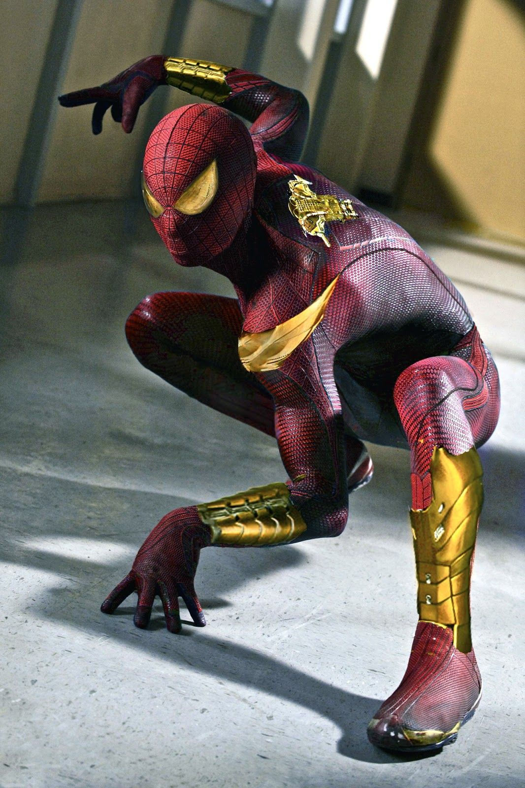 Wallpaper #ehkh_Y4BtGB6xQ78tkc920 Iron Spider Costume in 2020 Spiderman Costume Amazing Spiderman