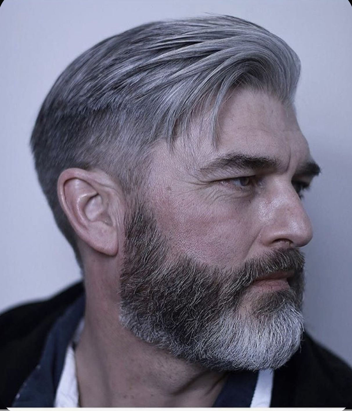 Wallpaper #nWdrAZMBSpphPi3-YapM147 Pin by Bershka on Attractive Men in All Their Forms Grey Hair Men