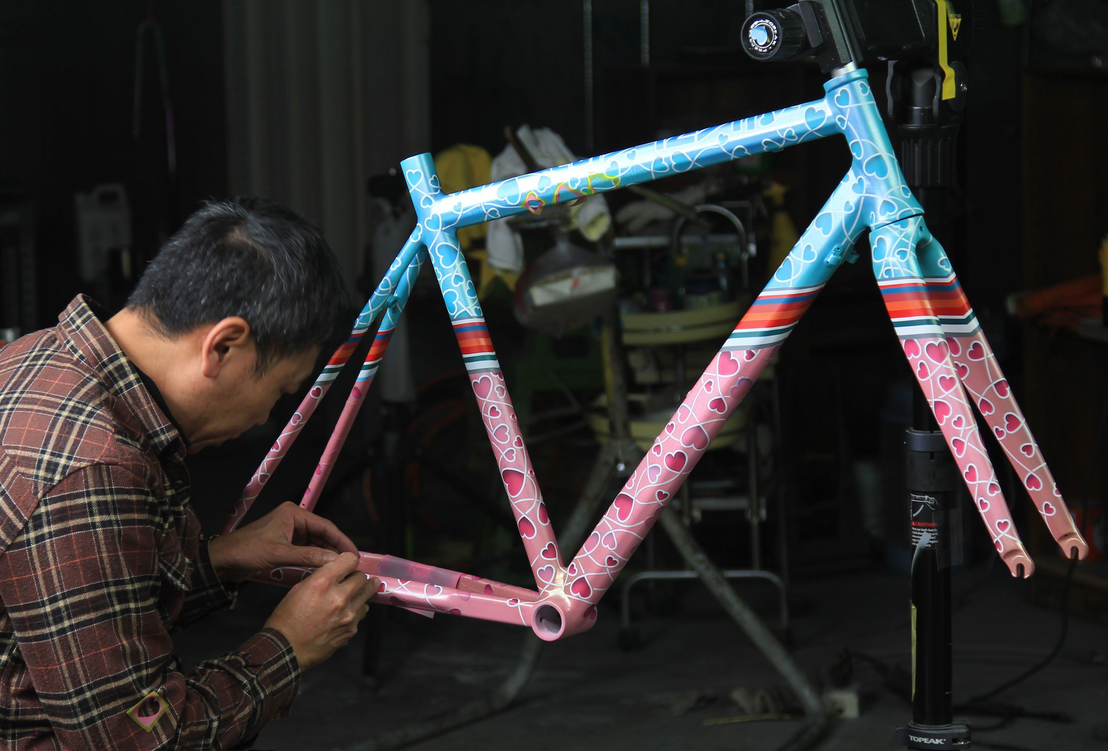 Wallpaper #emfj_ZIBSpphPi3-hJ0I216 Paint a Bike Frame Cost at Paul Richardson Blog