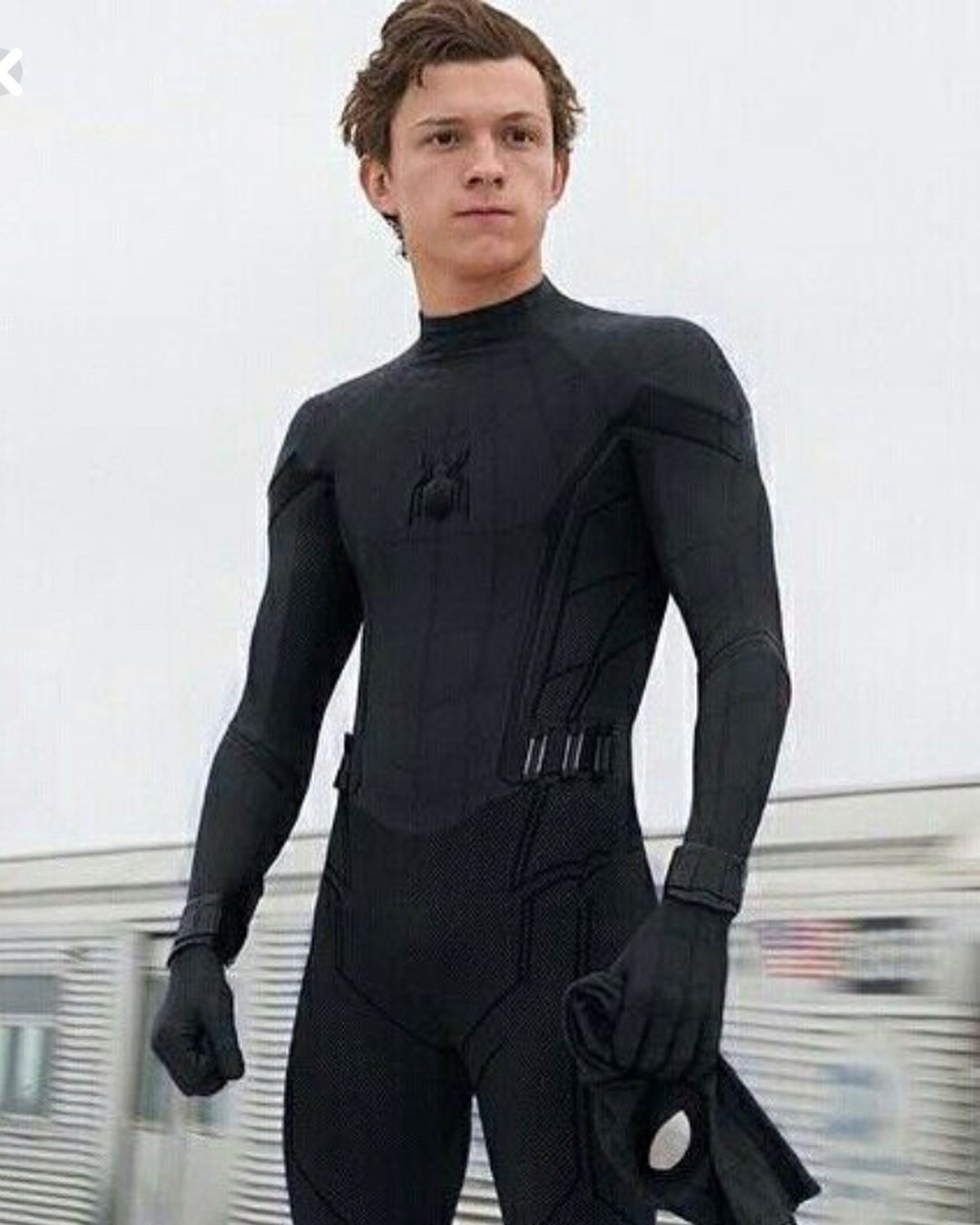 Wallpaper #ljGnNZMB5zzyi_yYfFcV20 Im Not Gonna Lie Tom Holland Look Hot Af in This Black