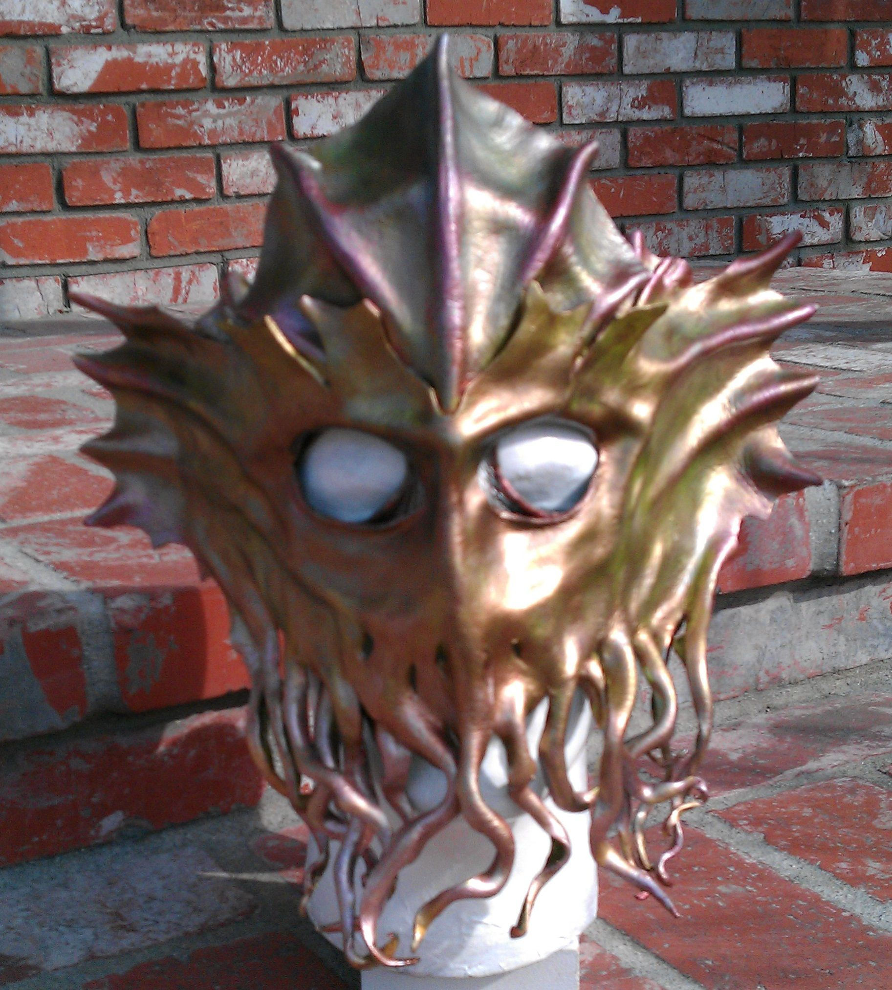 Wallpaper #uwMnZJMBpyOg8YnEDtaL44 Leather Cthulhu Mask Uponamidnightcom Lion Sculpture Mask Statue