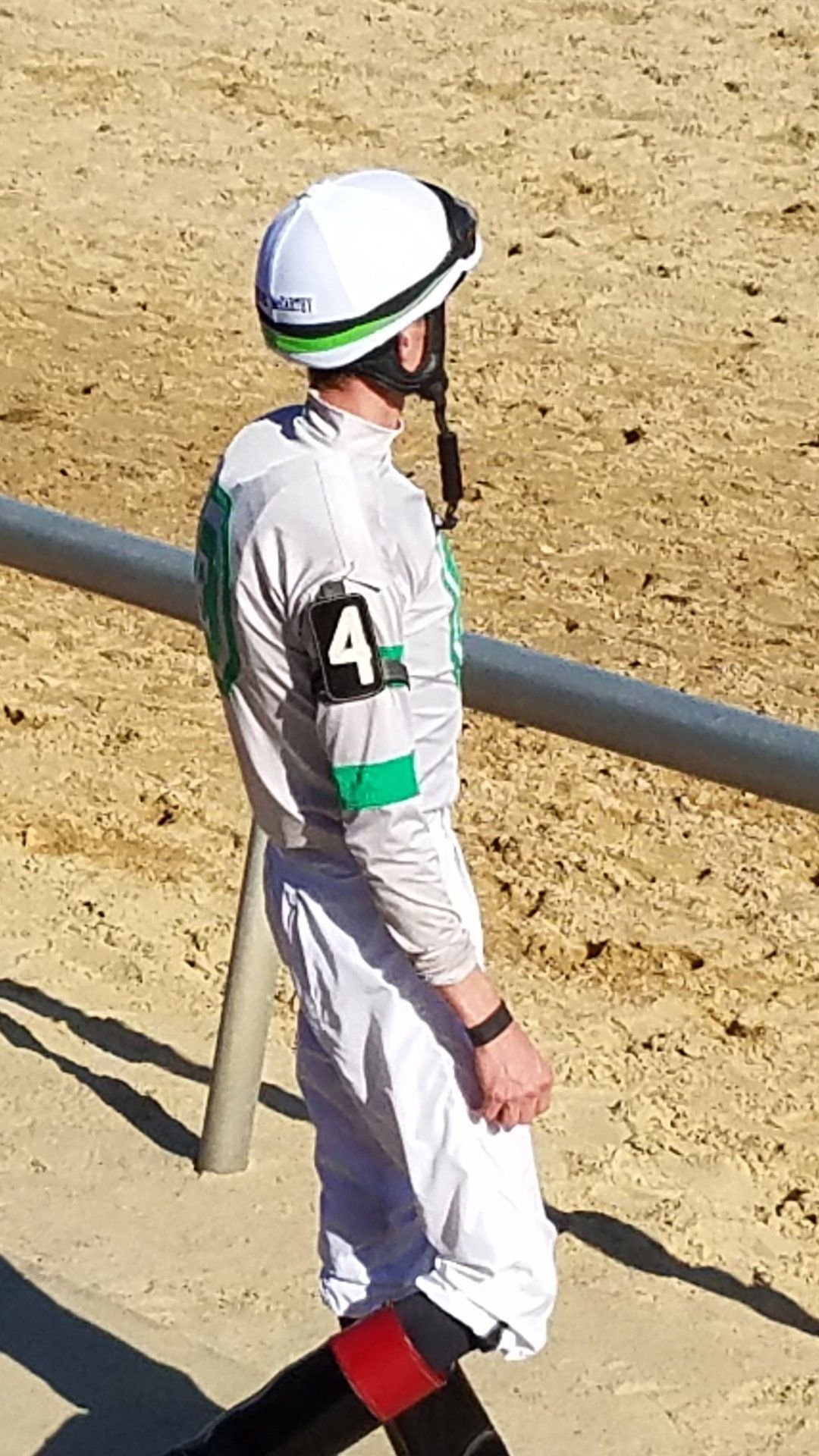 Wallpaper #PmfbDpMBSpphPi3-3OwJ481 Pin by Vanessa on Thoroughbred Racing Fashion Hard Hat Hats