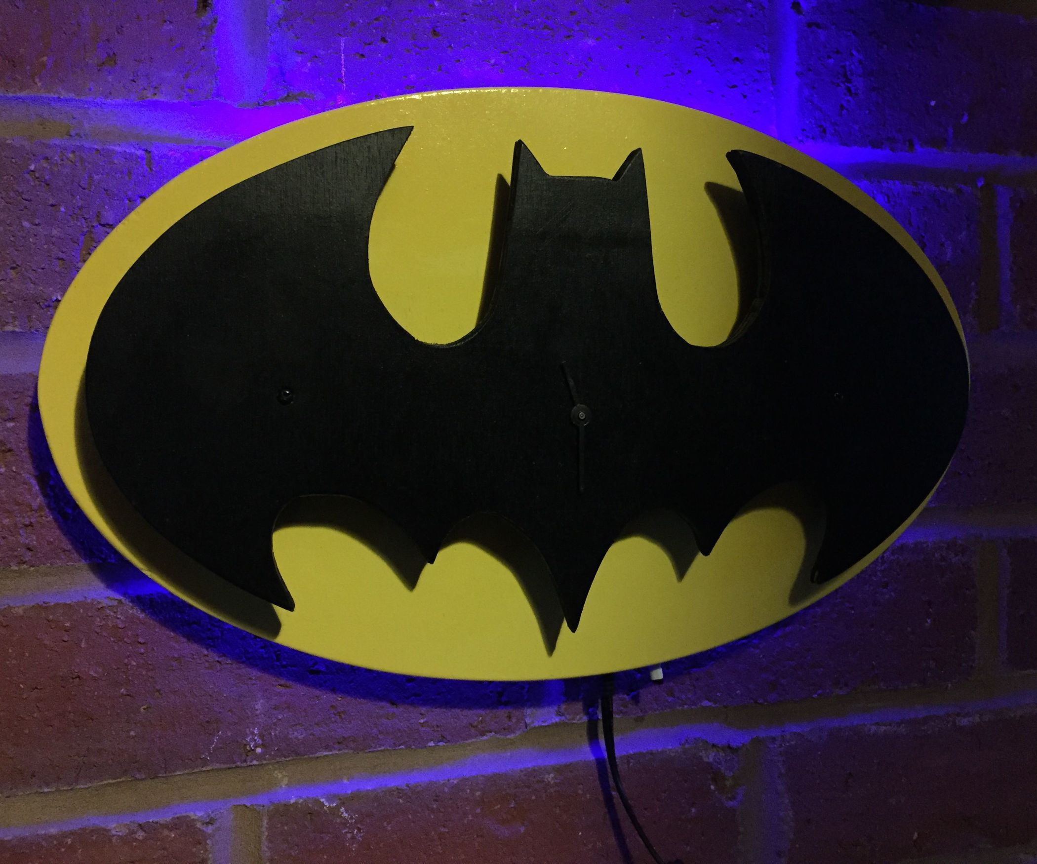 Wallpaper #_wPZZZMBpyOg8YnEa9km251 Bat Signal Bat Signal Fun Projects Crafts