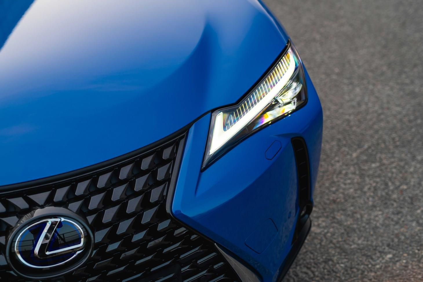Wallpaper #Pu_TS5MBMN-XEVvVXTzo271 Lexus Celebrates 30 Years of Forward Thinking Design with a New Compact