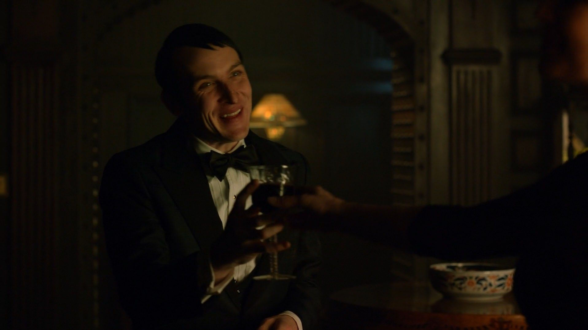 Wallpaper #IhpnUJMB1yWOL4qgX4Dg165 Pin by Martina Toth on Oswald Cobblepotpenguin Gotham Season 2