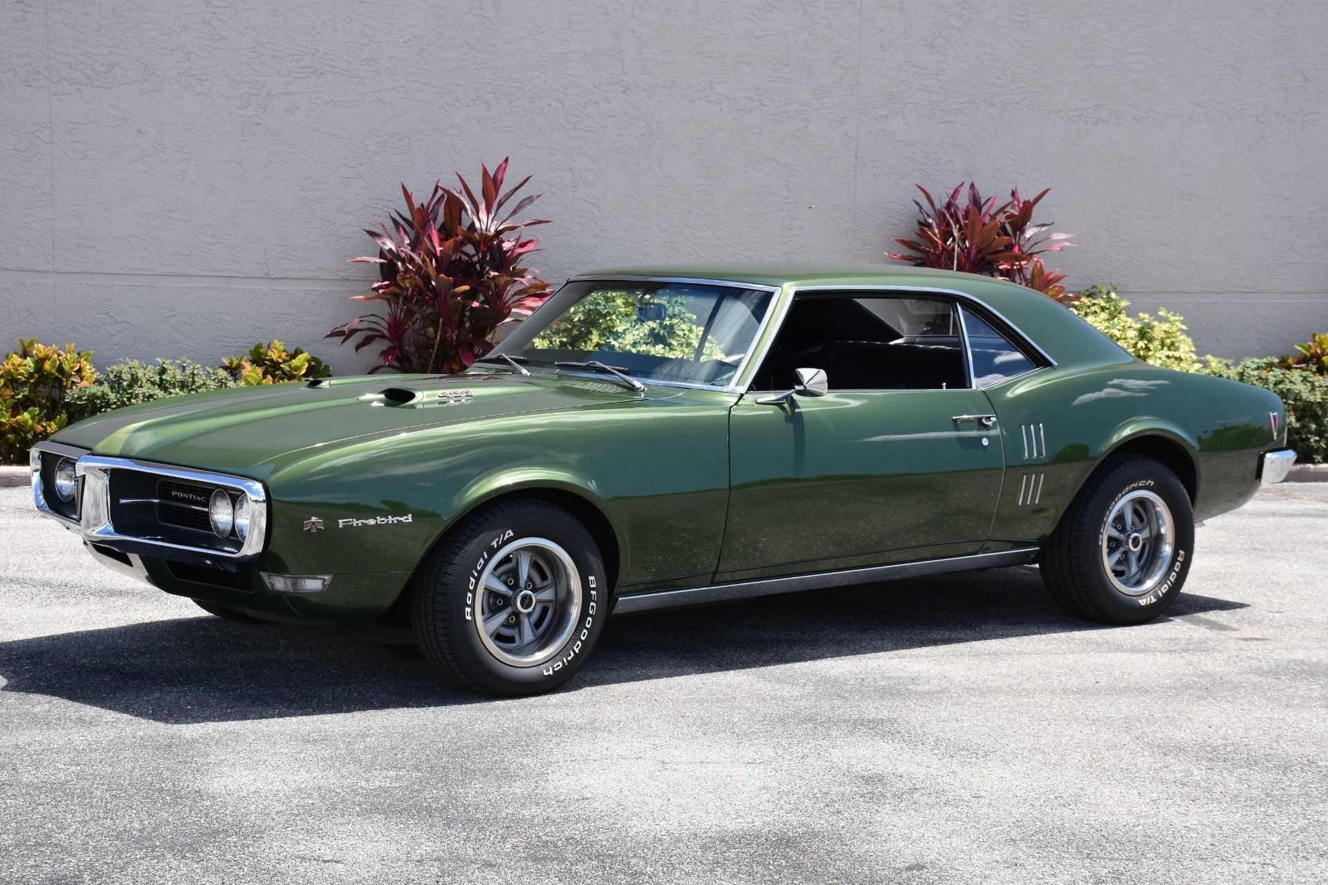 Wallpaper #KpyZ4pIBZHQxiYarYME5169 1968 Pontiac Firebird Ideal Classic Cars Llc