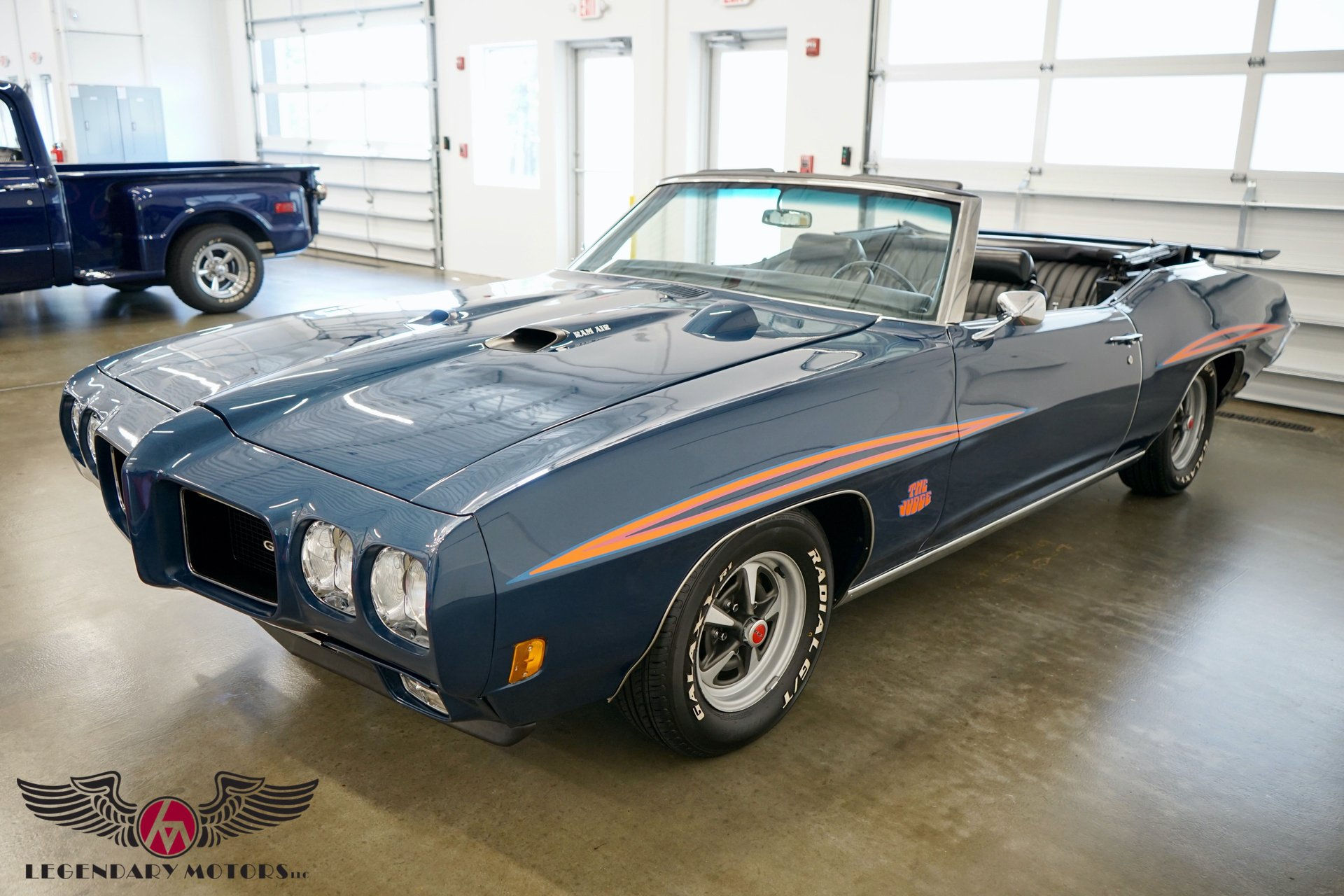 Wallpaper #29d54 1974 Pontiac Ventura Sprint Mine Was Dark Blue with Two Tone Strips