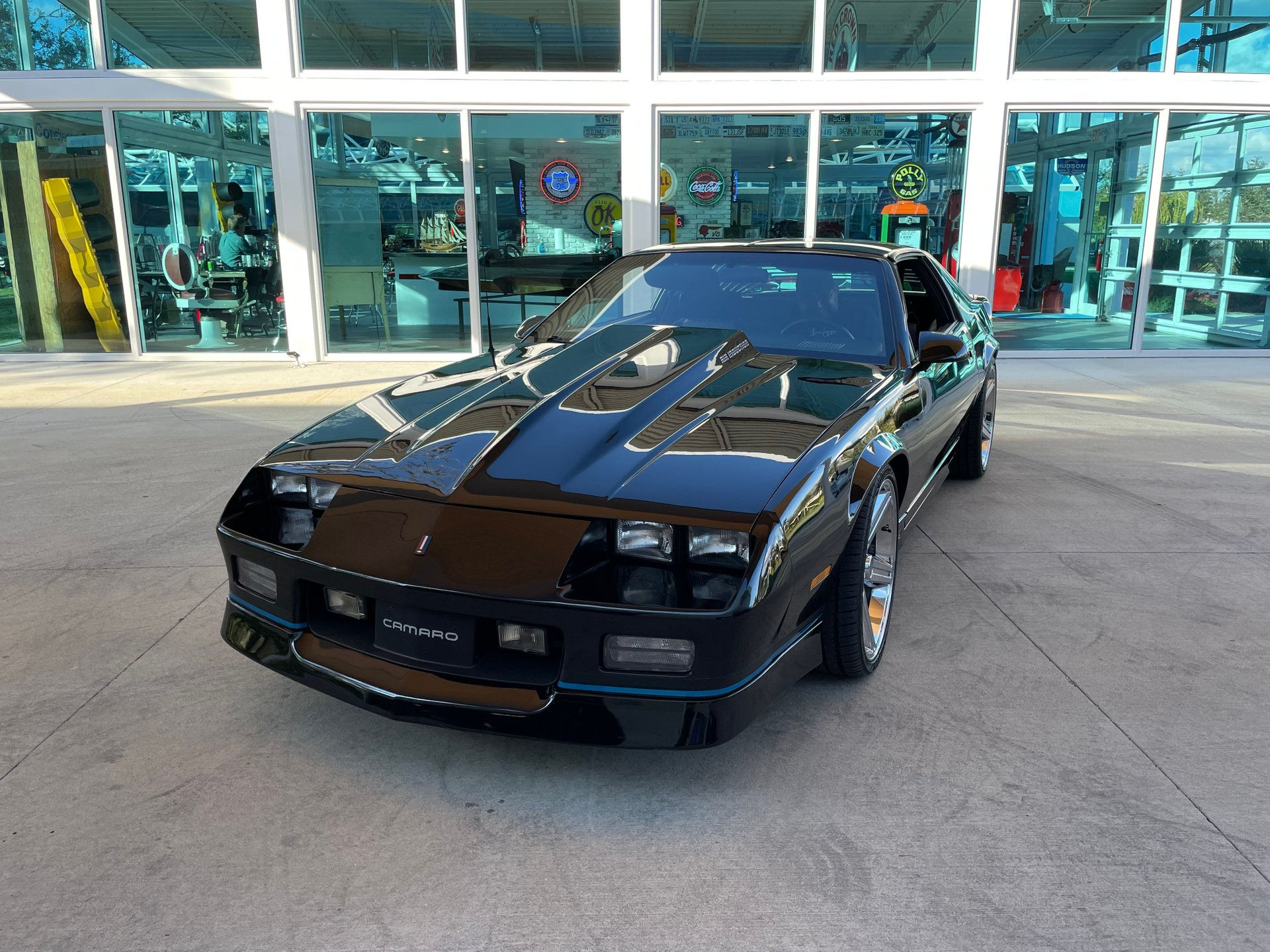 Wallpaper #2hnAHI8BtGB6xQ78t3XO9 1988 Chevrolet Camaro Iroc Classic Cars Used Cars for Sale in Tampa Fl