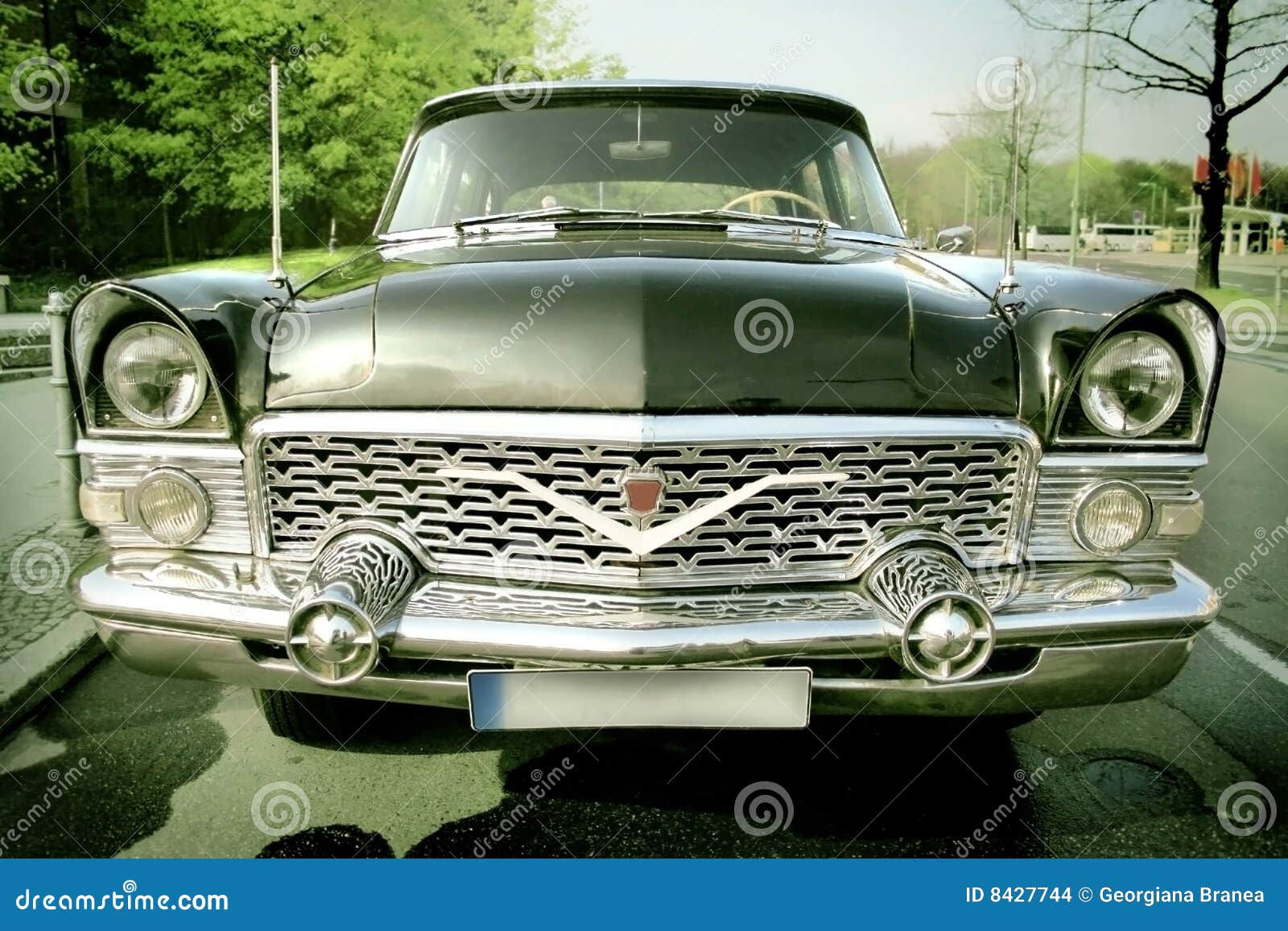 Wallpaper #SCzLSZMB0E1QgA7wqPTc11 Old Style Car Front View Stock Photo Image of Grille 8427744