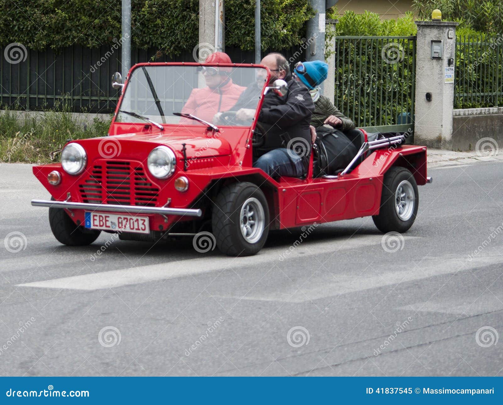 Wallpaper #PnenKJMB-pgBXx60LKvK167 Mini Moke Red Editorial Image Image of Italian Driver 41837545