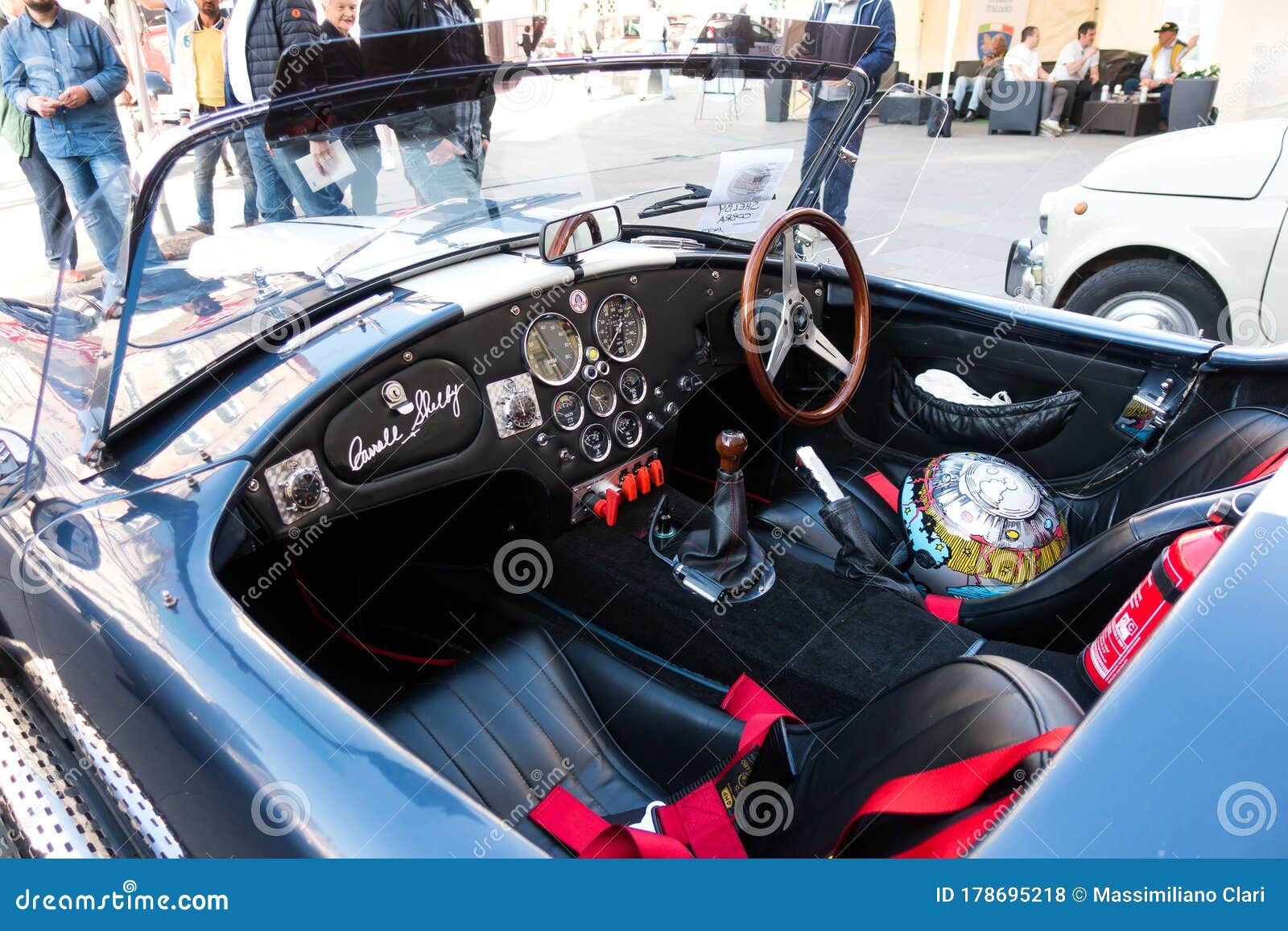 Wallpaper #AGdRA5MBSpphPi3-tLOH140 Ac Cobra Car Engine Editorial Image Cartoondealercom 61582740