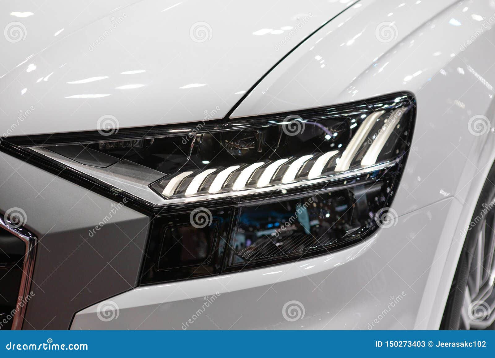 Wallpaper #IGdOAZMBSpphPi3-xqpU17 Headlight Car Projectorled of a Modern Luxury Technology Stock Image