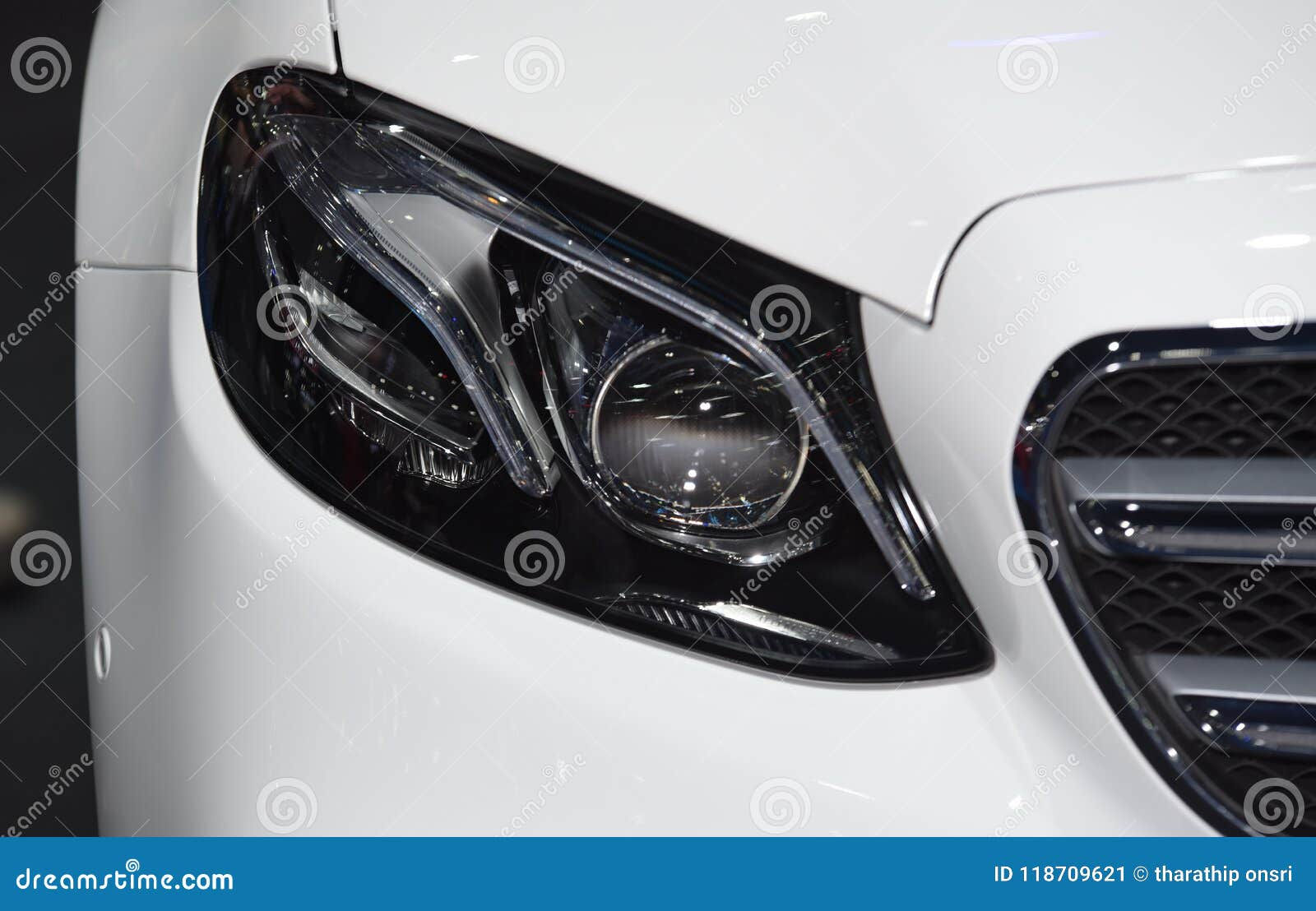 Wallpaper #ZWeR_5IBSpphPi3-AaN-277 Parts of the New Car Stock Image Image of Expensive 118709621