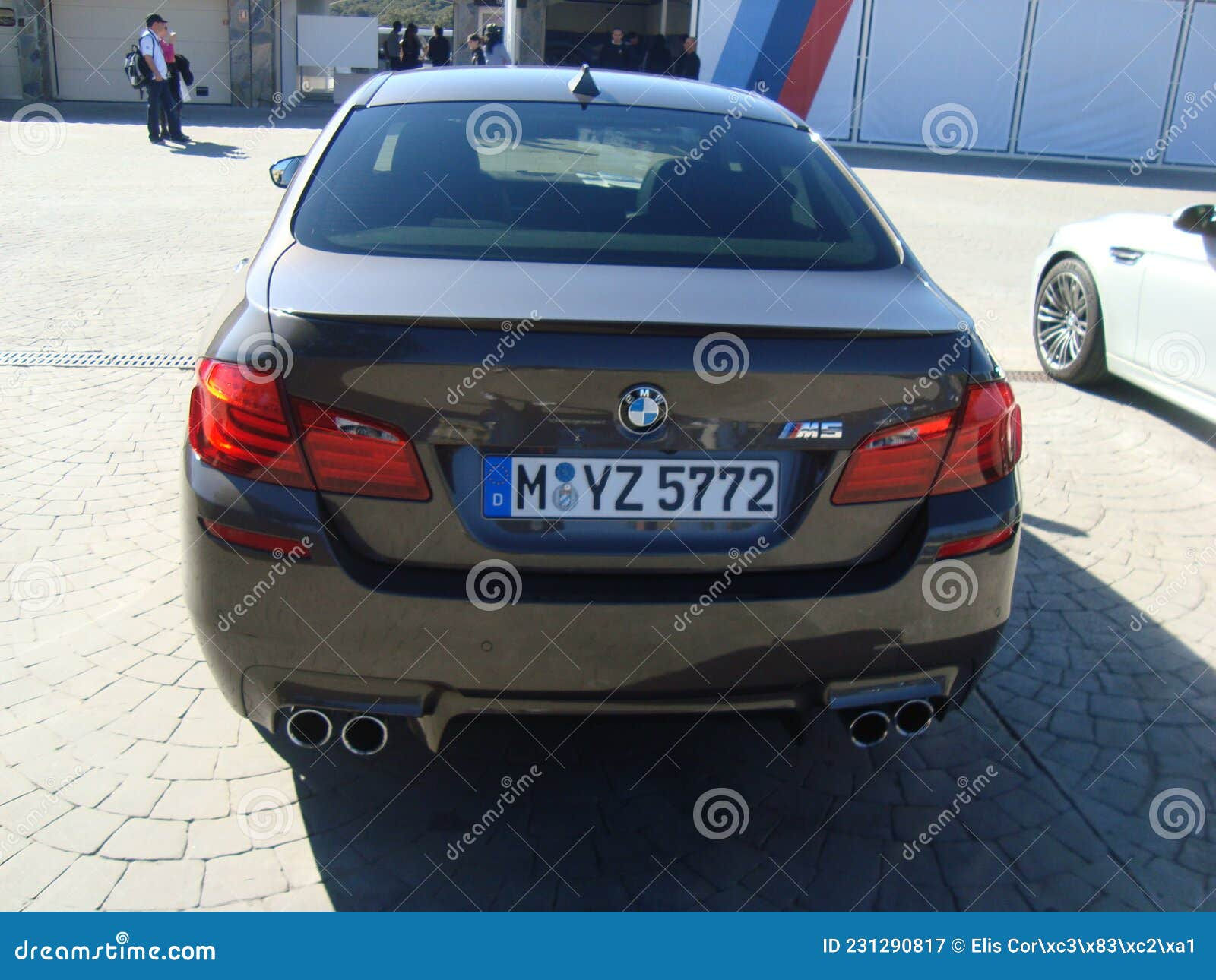 Wallpaper #Fmj5IJMBSpphPi3-qi-d61 The New BMW M5 F10 View from the Rear of the Car Grey Malaga Spain