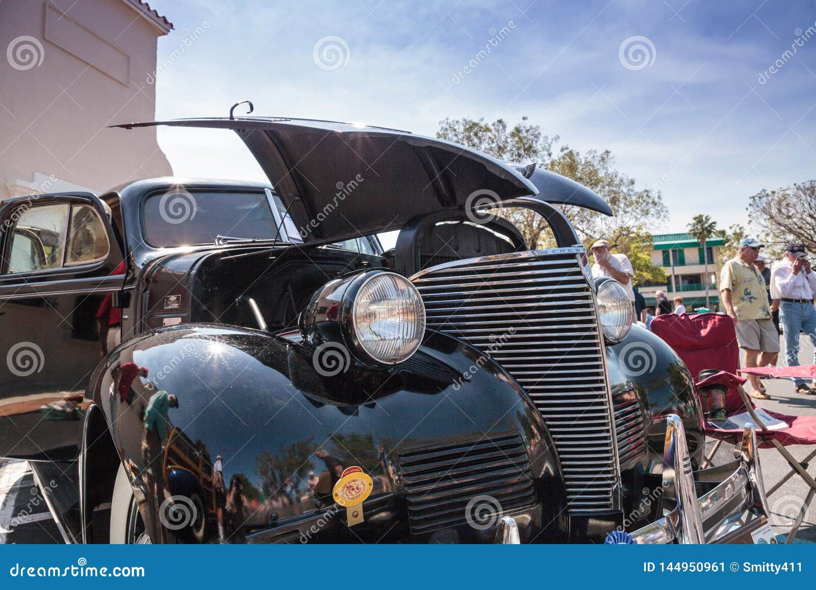 Wallpaper #xmfK55IBSpphPi3-yzmm23 Black Four Door 1939 Chevy Master at the 32nd Annual Naples Depot