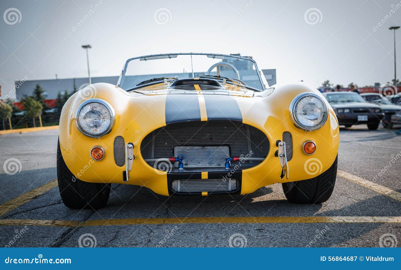 Wallpaper #SCzLSZMB0E1QgA7wqPTc56 Nice Gorgeous Front View of Old Vintage Classic Racing Car Stock Image