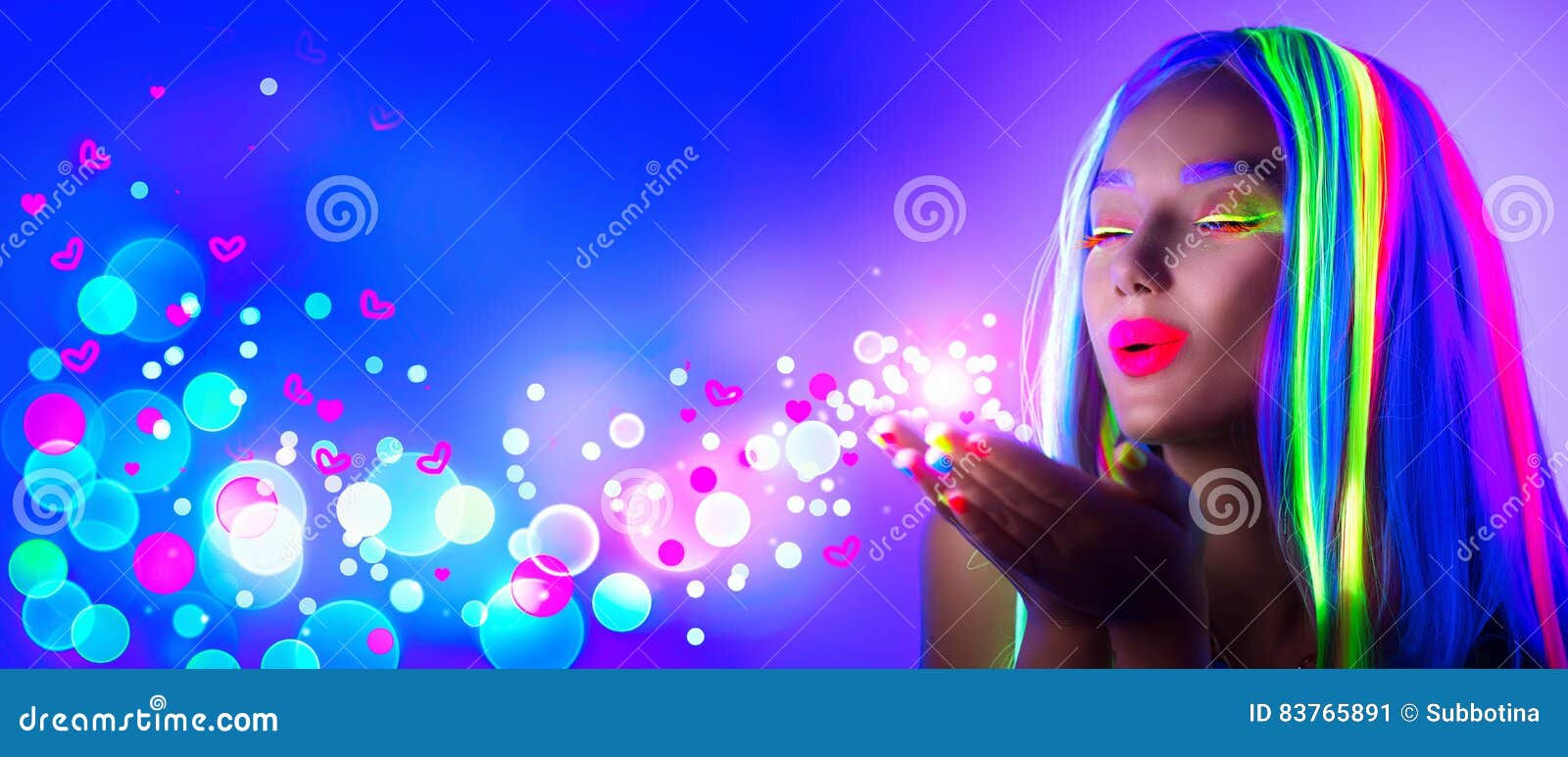 Wallpaper #32gqF5MBSpphPi3-sA2h193 Valentines Day Beauty Girl on Disco Party in Neon Light Stock Image