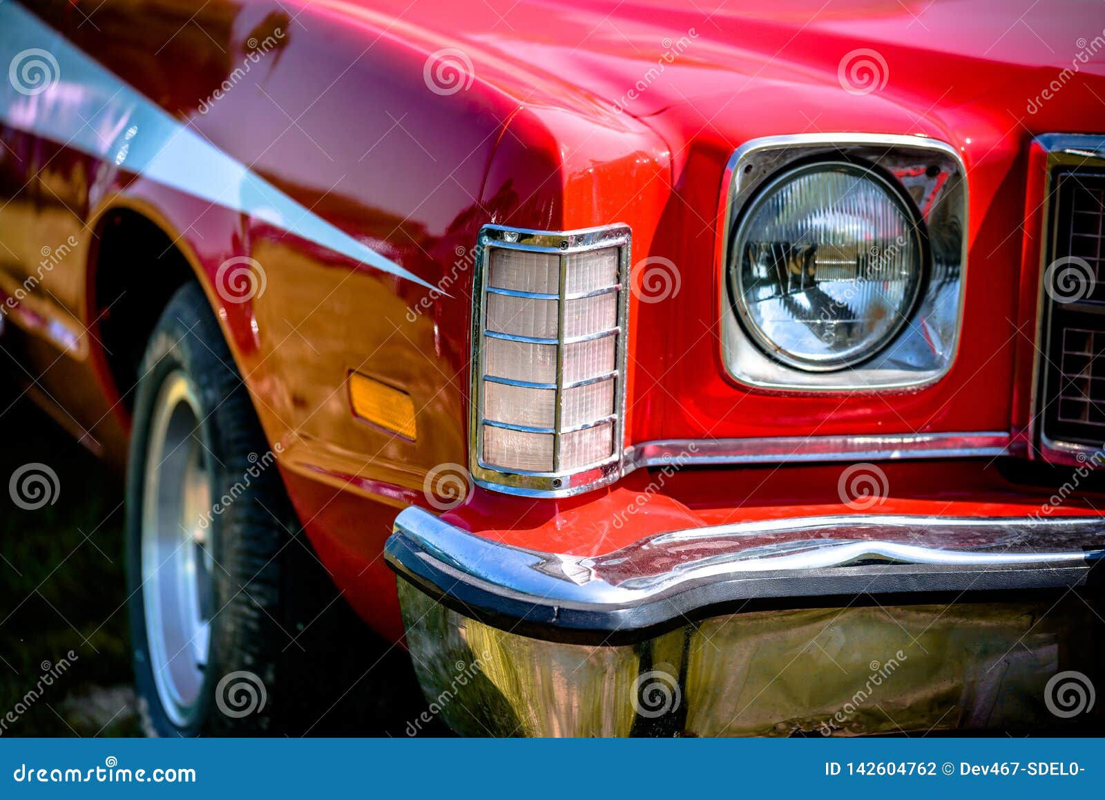 Wallpaper #9RnGDo8BtGB6xQ78R1qo32 Vintage Red Car Front View Stock Photo Image of Front 142604762