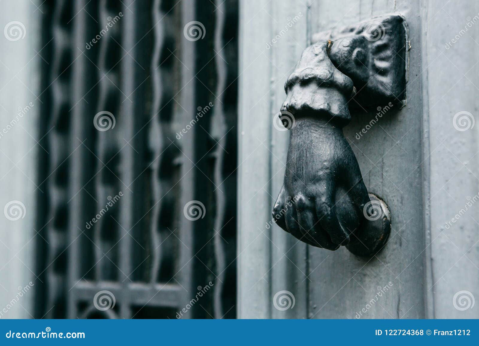 Wallpaper #HuoLVJMBlwTYPL182gtT366 Vintage Handle for Knocking on the Door in the Form of a Hand Stock