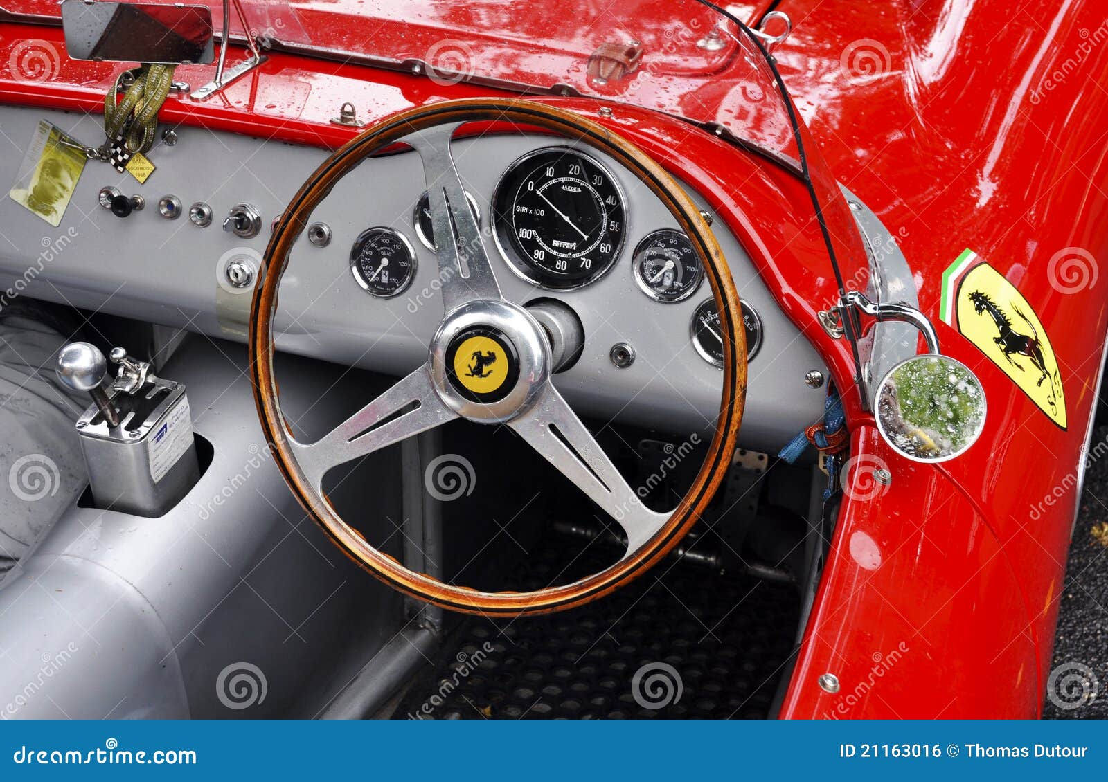 Wallpaper #2rxAO5MBMDFIMcjNc35R169 Vintage Ferrari Dashboard Editorial Photo Image of Collector 21163016