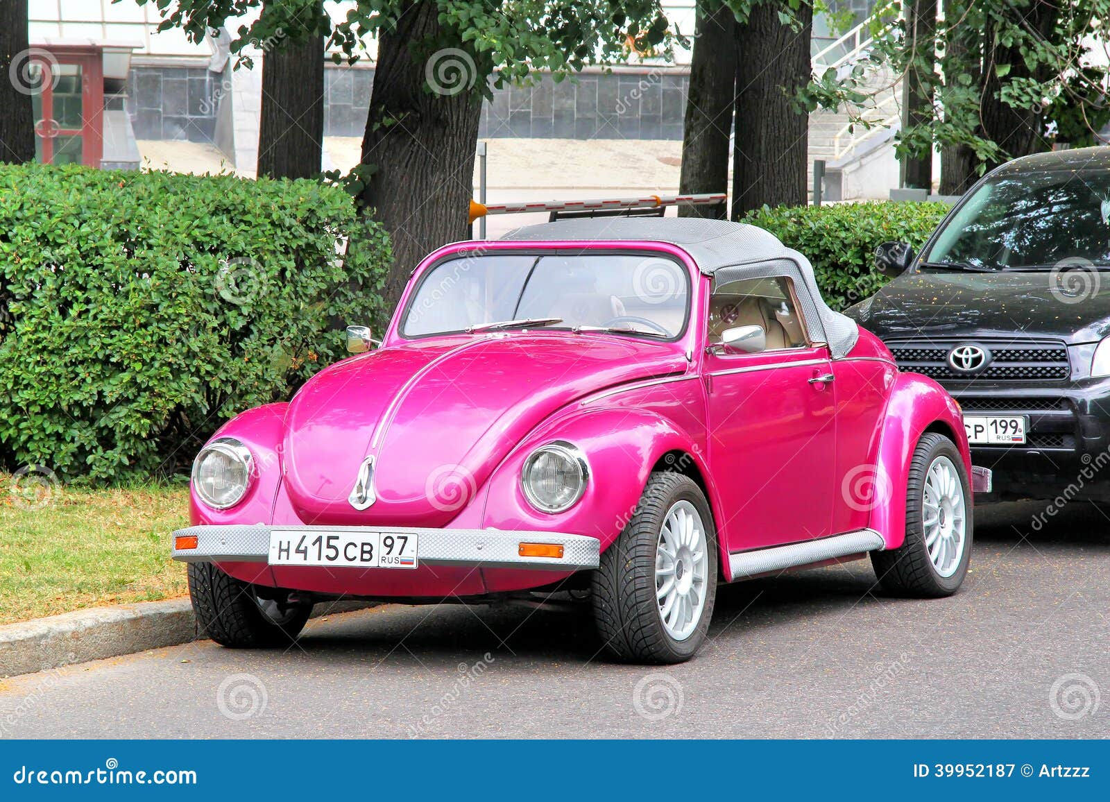 Wallpaper #UAPmY5MBpyOg8YnE19aM229 Volkswagen Beetle Editorial Photography Image of Cabrio 39952187