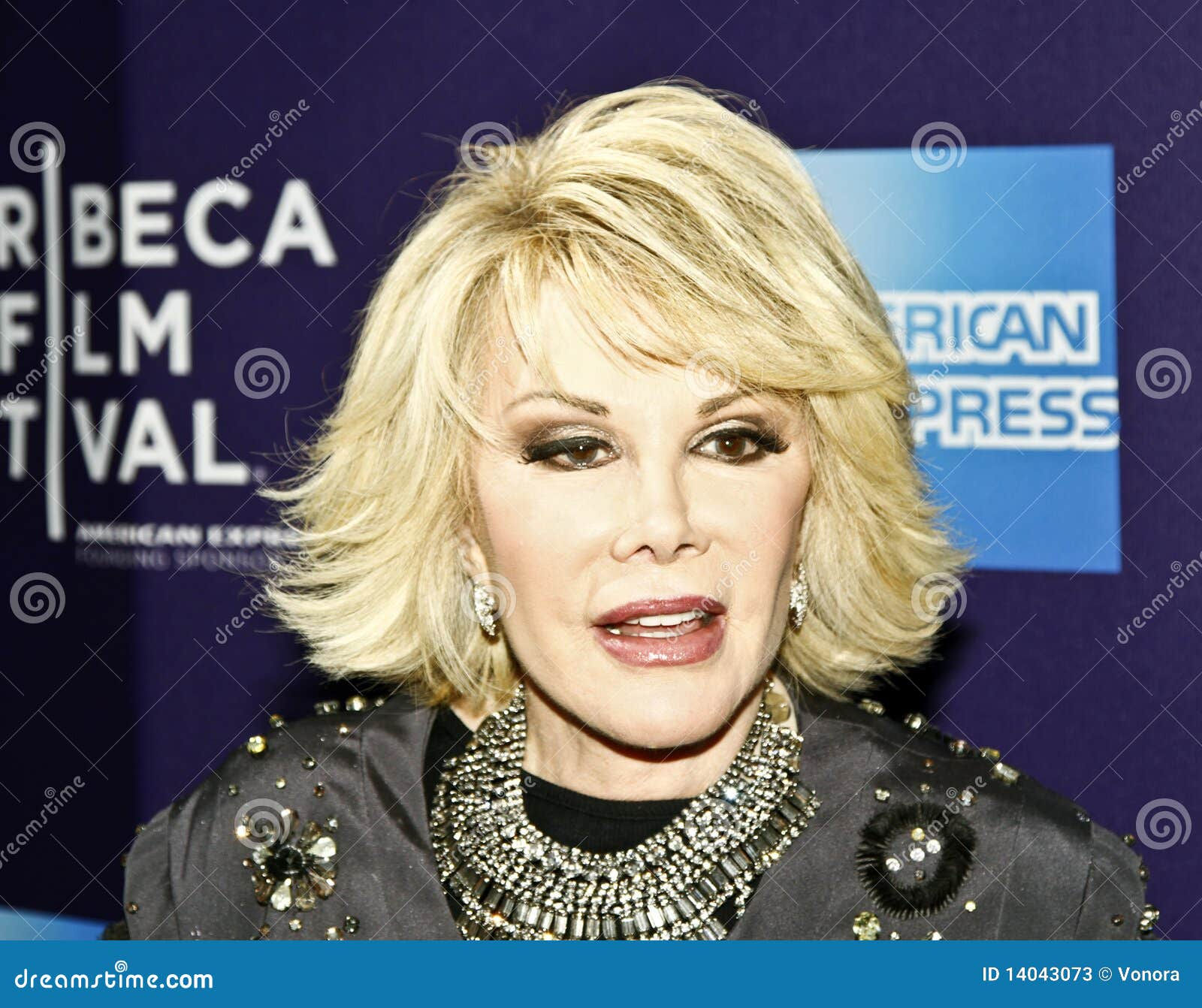 Wallpaper #3WdKA5MBSpphPi3-7LL3307 Joan Rivers Editorial Stock Photo Image of Festival 14043073