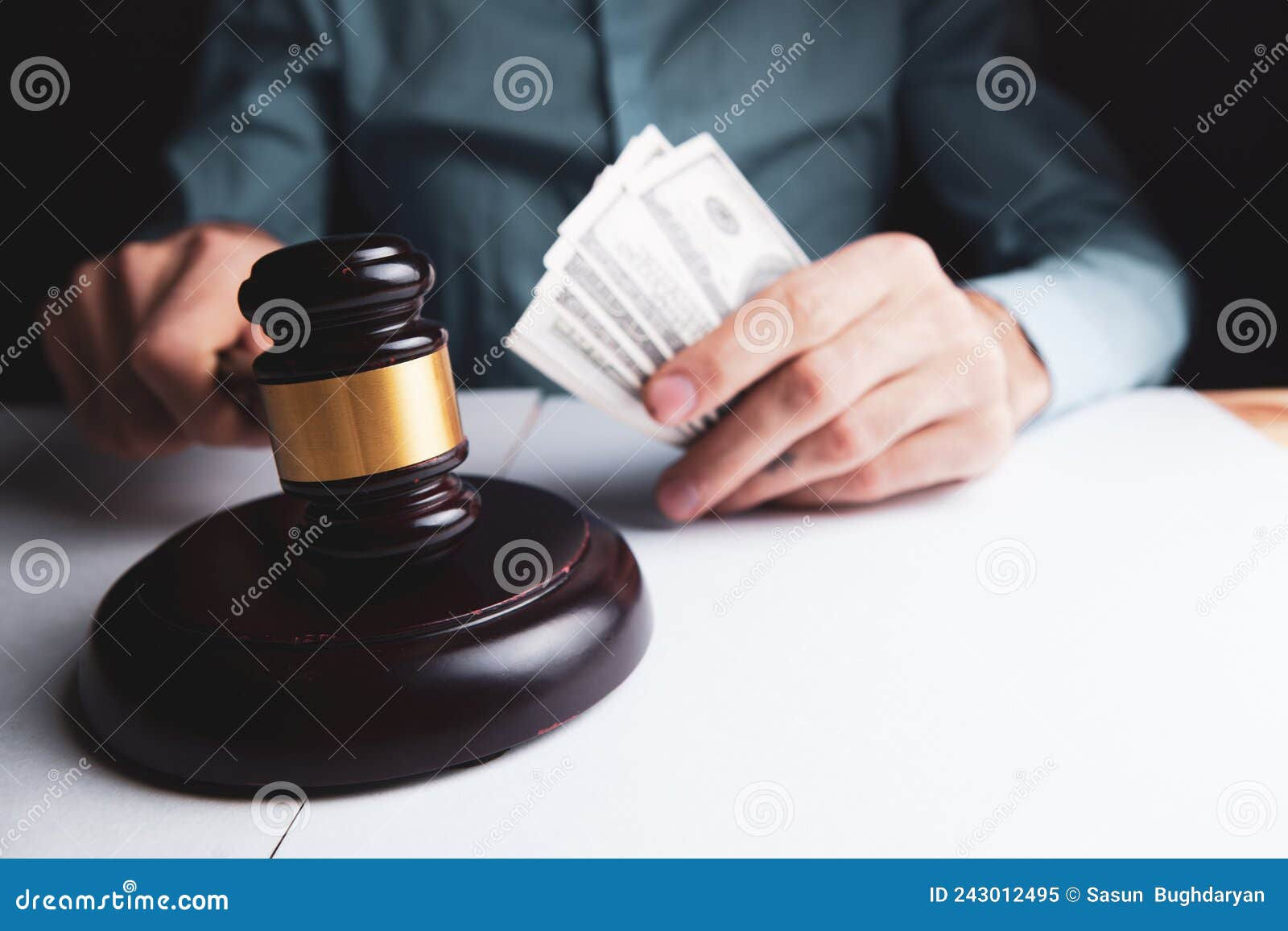 Wallpaper #fGfxCJMBSpphPi3-B83g433 The Judge Holds a Hammer and Money Stock Image Image of Judge