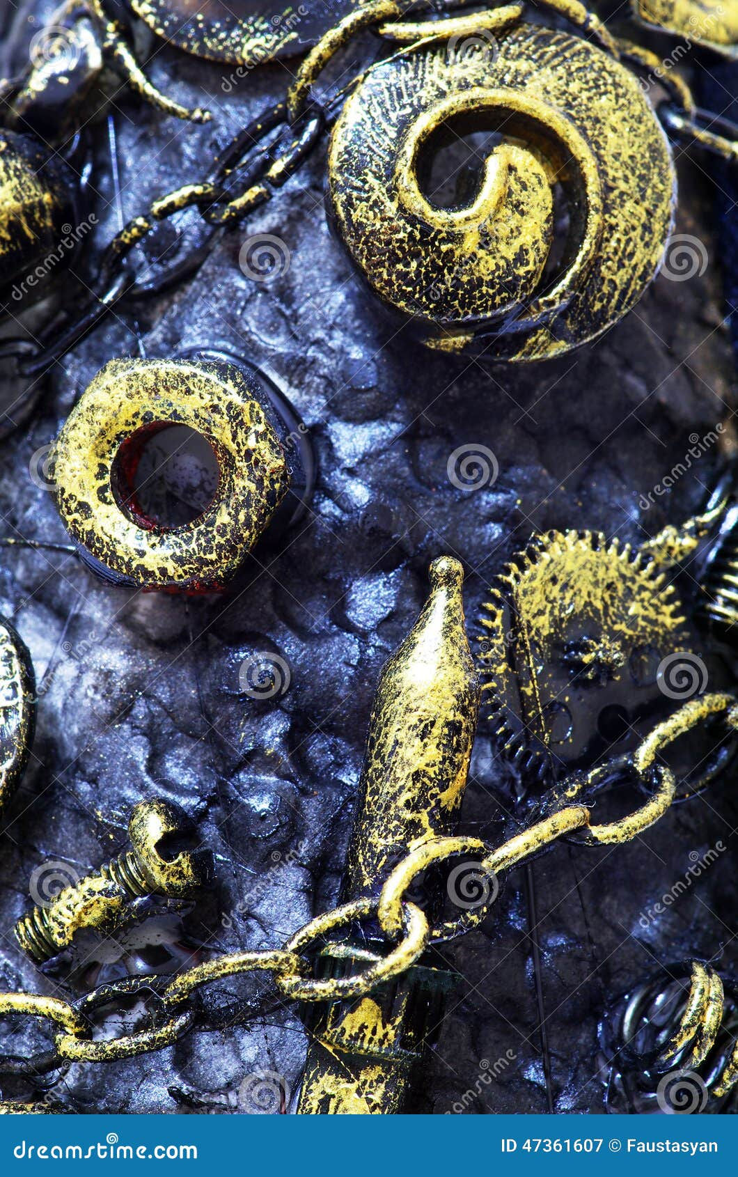 Wallpaper #7DE0NZMB5zzyi_yYk1WD229 Steampunk Stock Image Image of Snail Gears Shiny Metallic 47361607