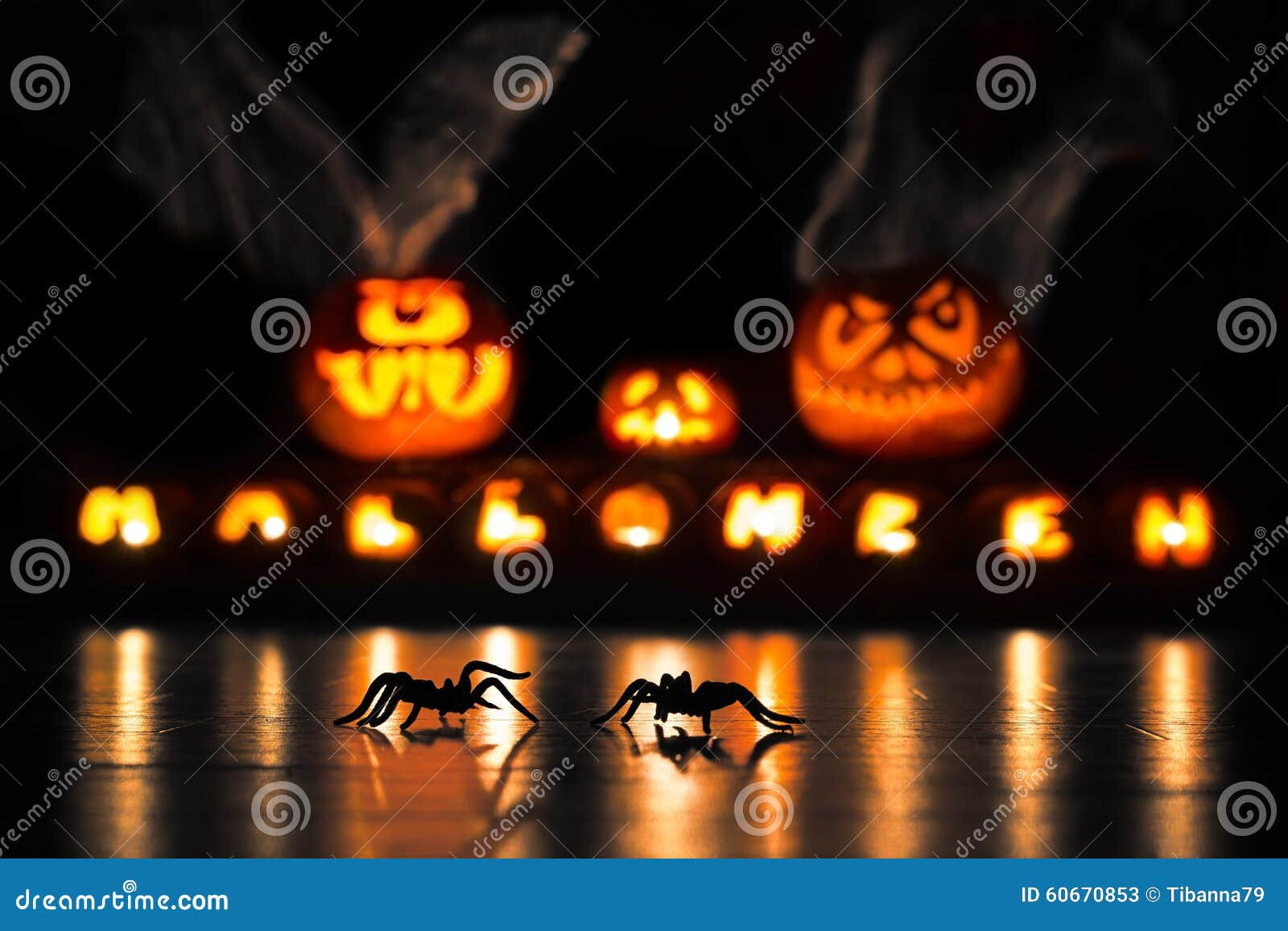 Wallpaper #9mdFCpMBSpphPi3-NNO0403 Spiders on Halloween Stock Image Image of Creepy Night 60670853