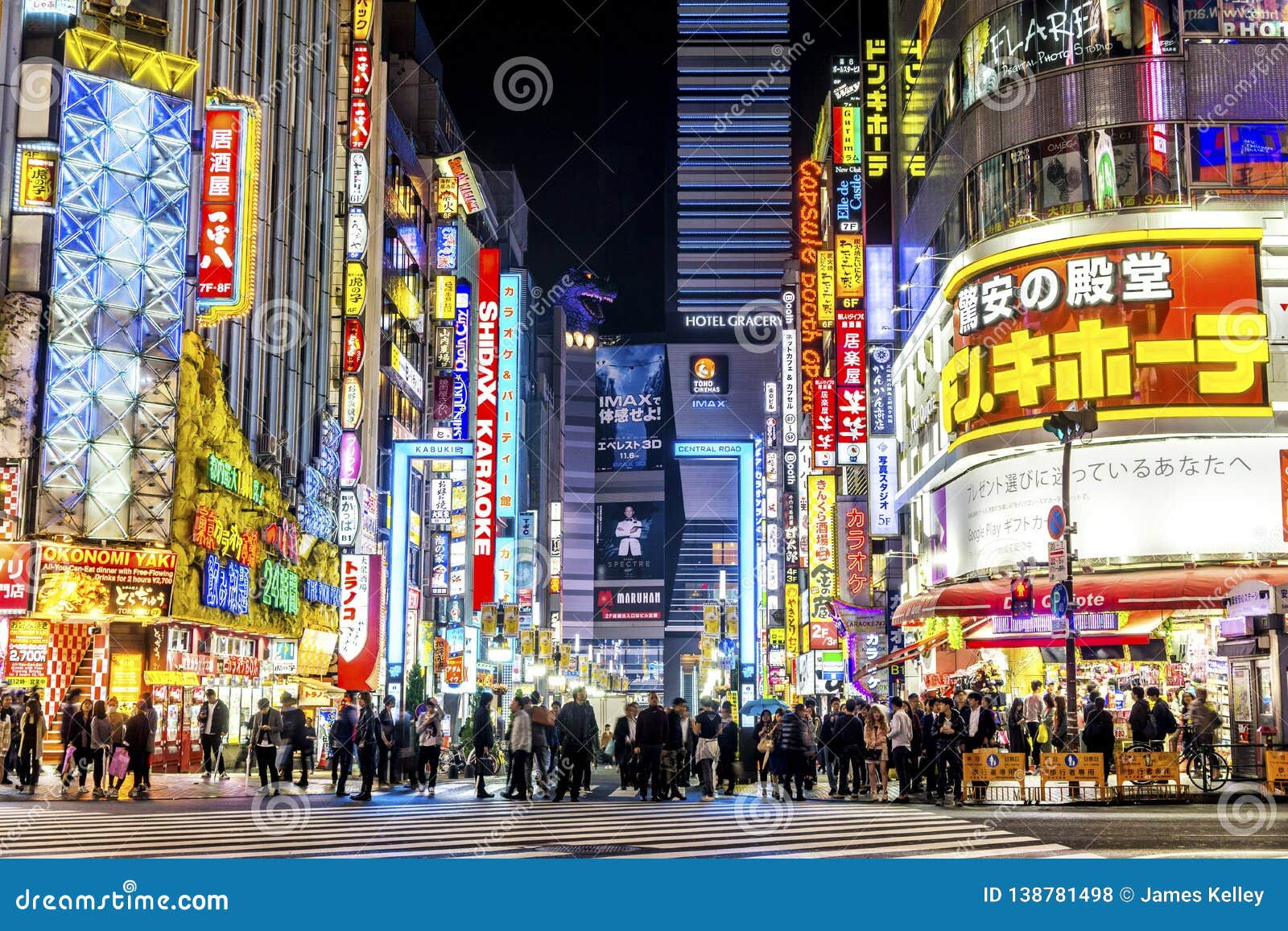 Wallpaper #9m21aZcBycdYOYFTUHDr27 Shinjuku Tokyo Neon Signs Illuminate Busy Neighborhood at Night