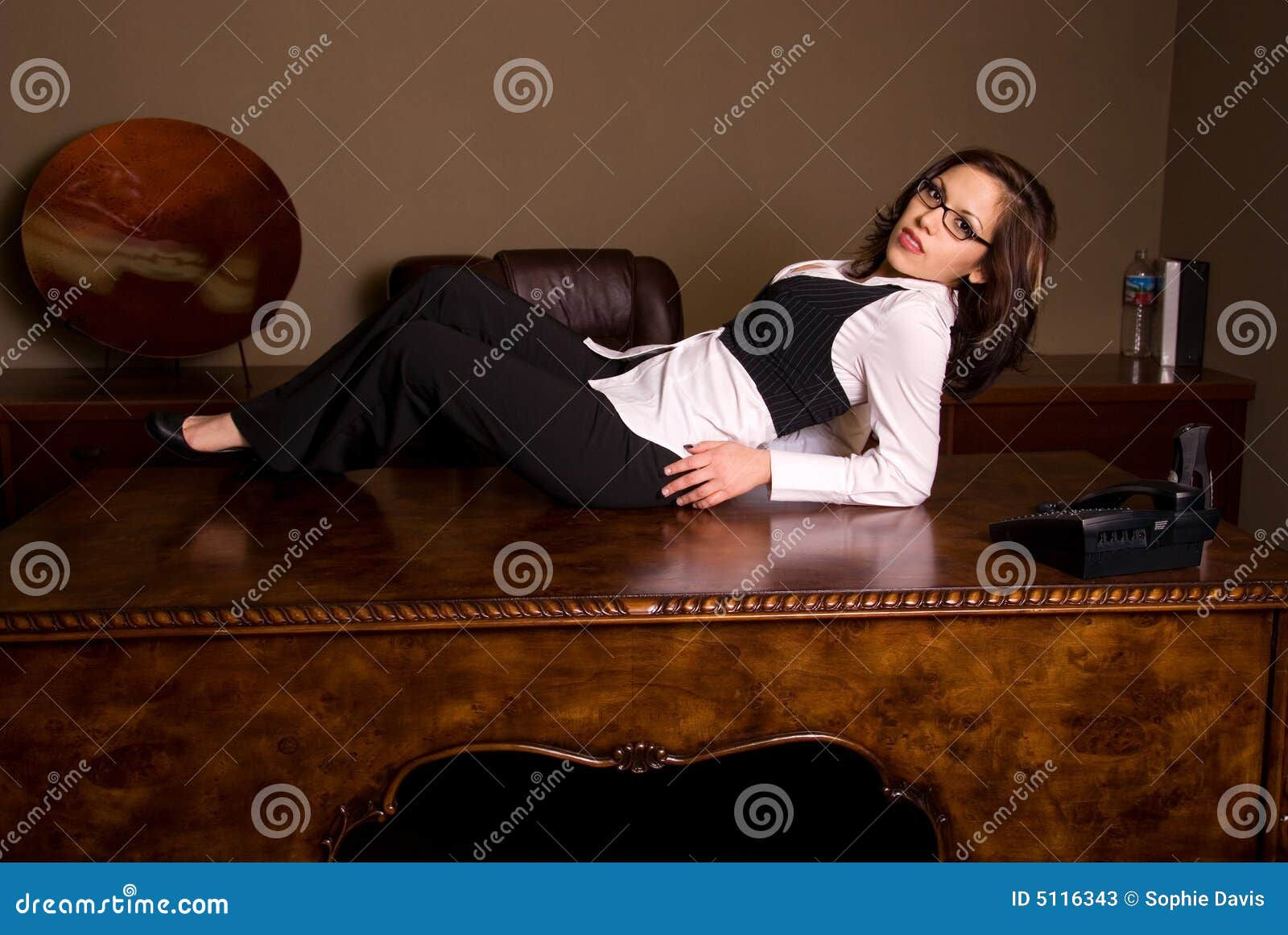 Wallpaper #SGc3EJMBSpphPi3-AvKX158 Seductive Secretary Stock Image Image of Inside Girl 5116343