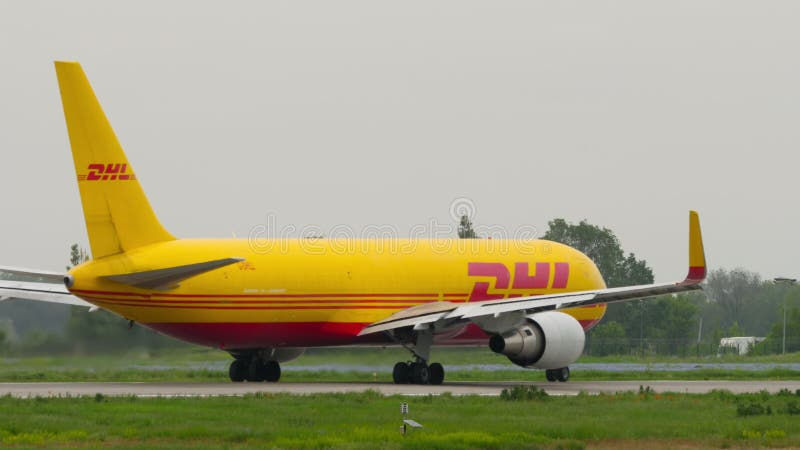 Wallpaper #nbjR25IBJvJKYCmEbvi_373 Cargo Aircraft Sf Airlines Taxiing Stock Footage Video of Plane
