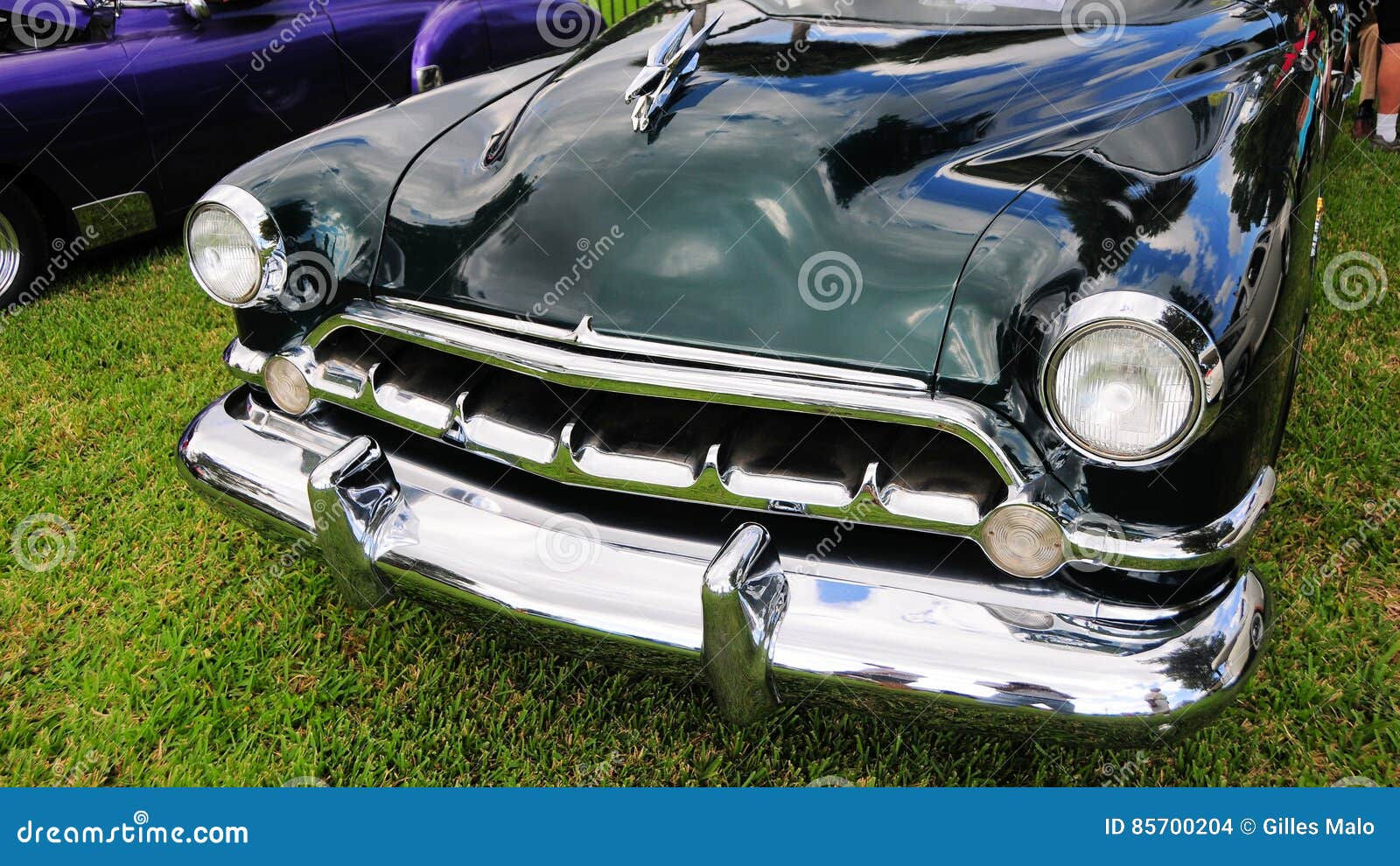 Wallpaper #pu8_S5MBMN-XEVvVRzrU114 Front View of Retro Car Stock Photo Image of Beautiful 85700204